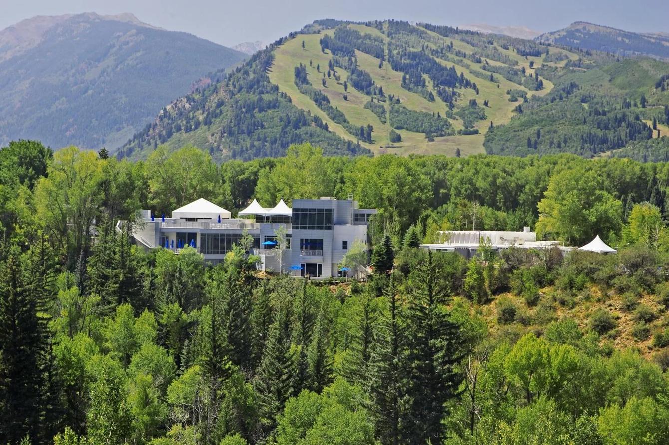 Aspen Meadows Resort, Aspen