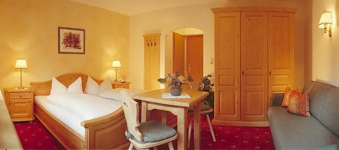 Pension Almrausch