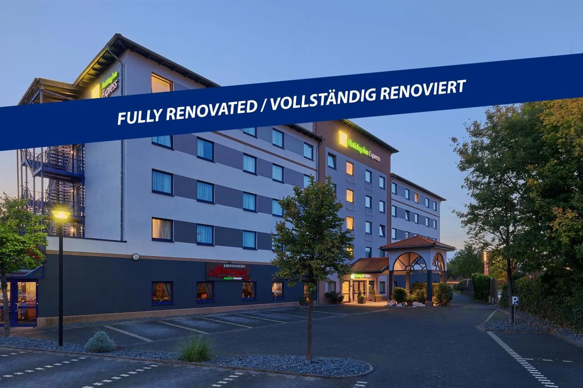 Dog Friendly Hotel $Troisdorf - $Holiday Inn Express Cologne Troisdorf, an IHG Hotel