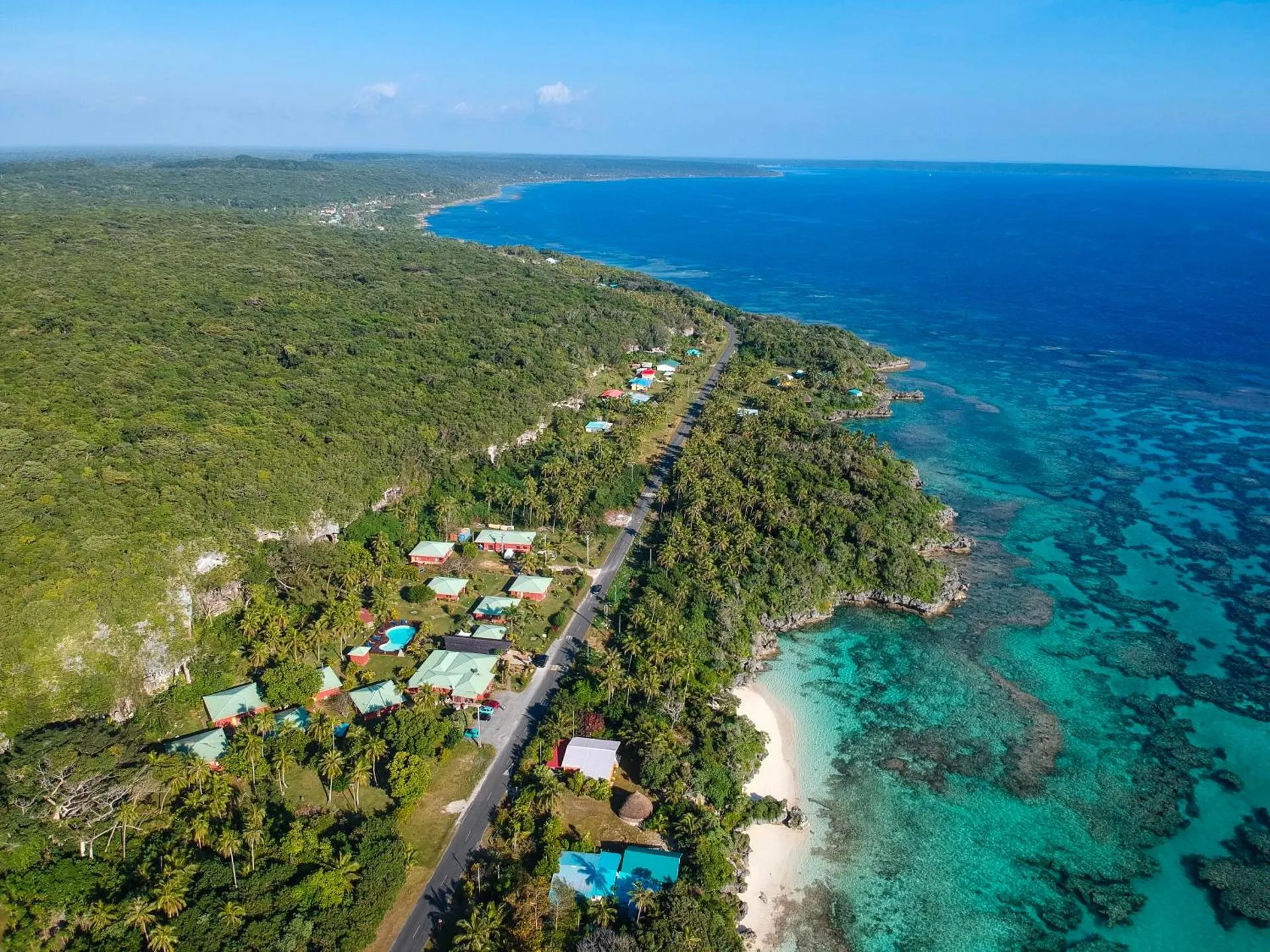 Dog Friendly Hotel $Lifou - $Hotel Oasis de Kiamu