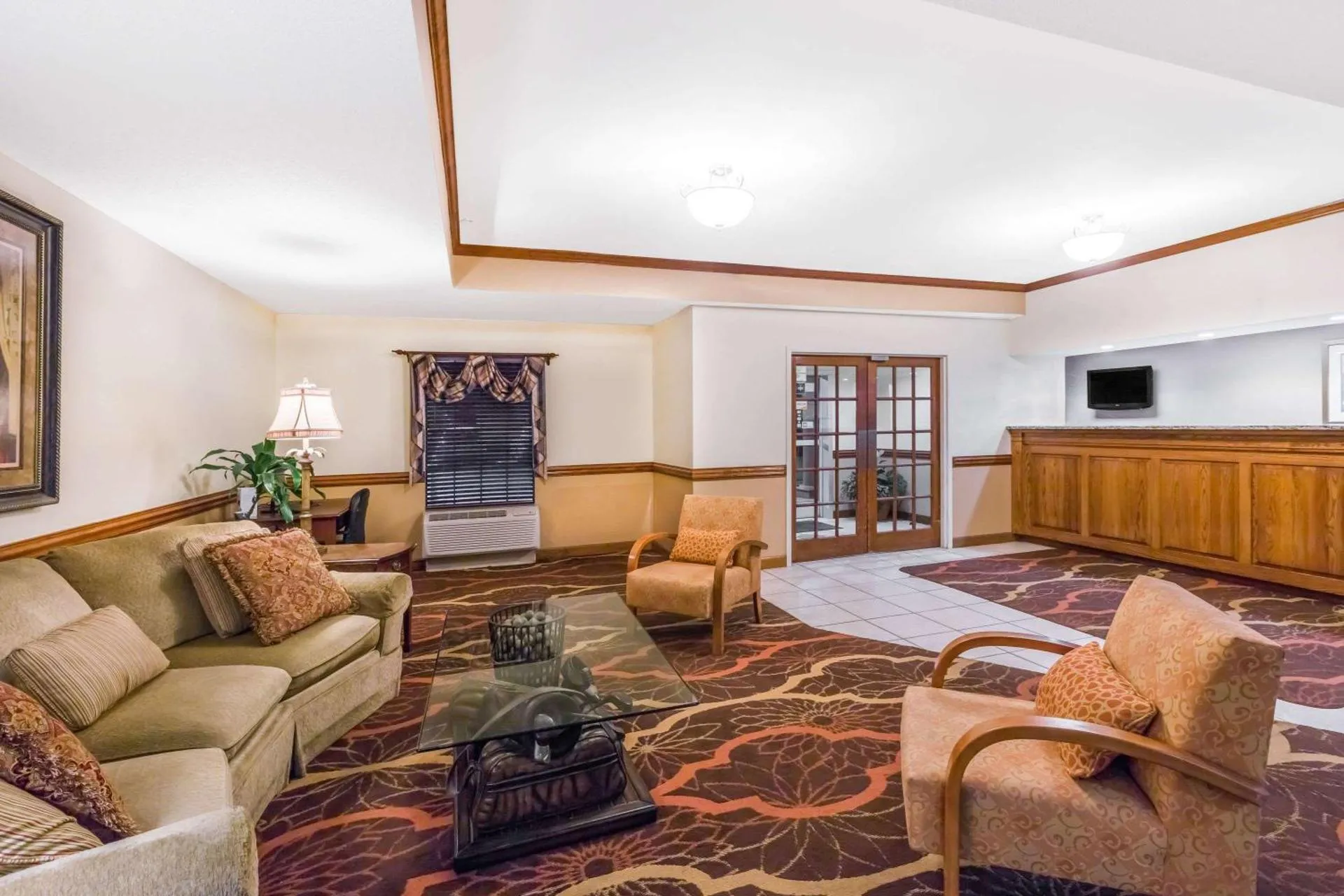 Dog Friendly Hotel $Shallotte - $Days Inn by Wyndham Shallotte