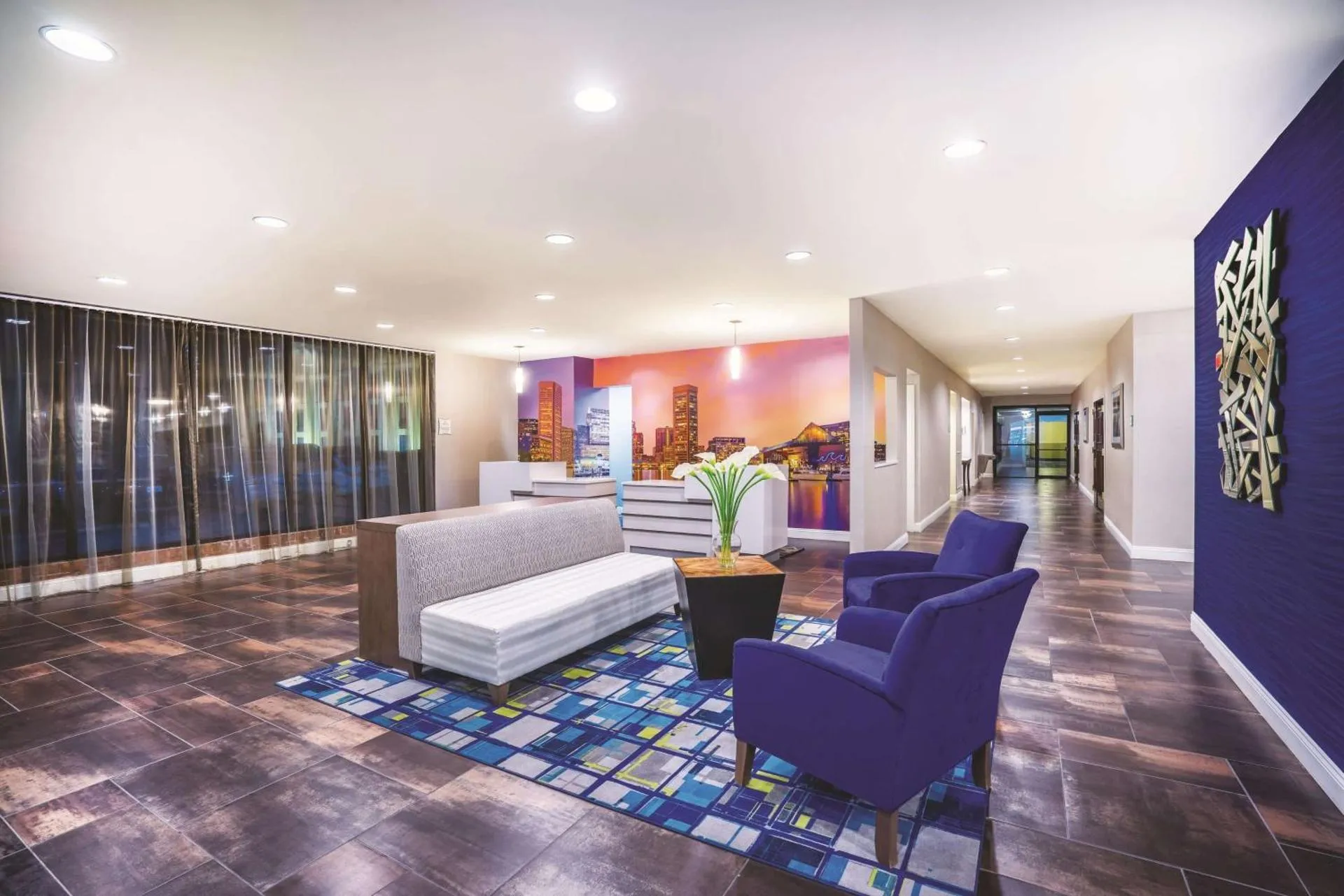 Dog Friendly Hotel $Glen Burnie - $La Quinta by Wyndham Baltimore South Glen Burnie