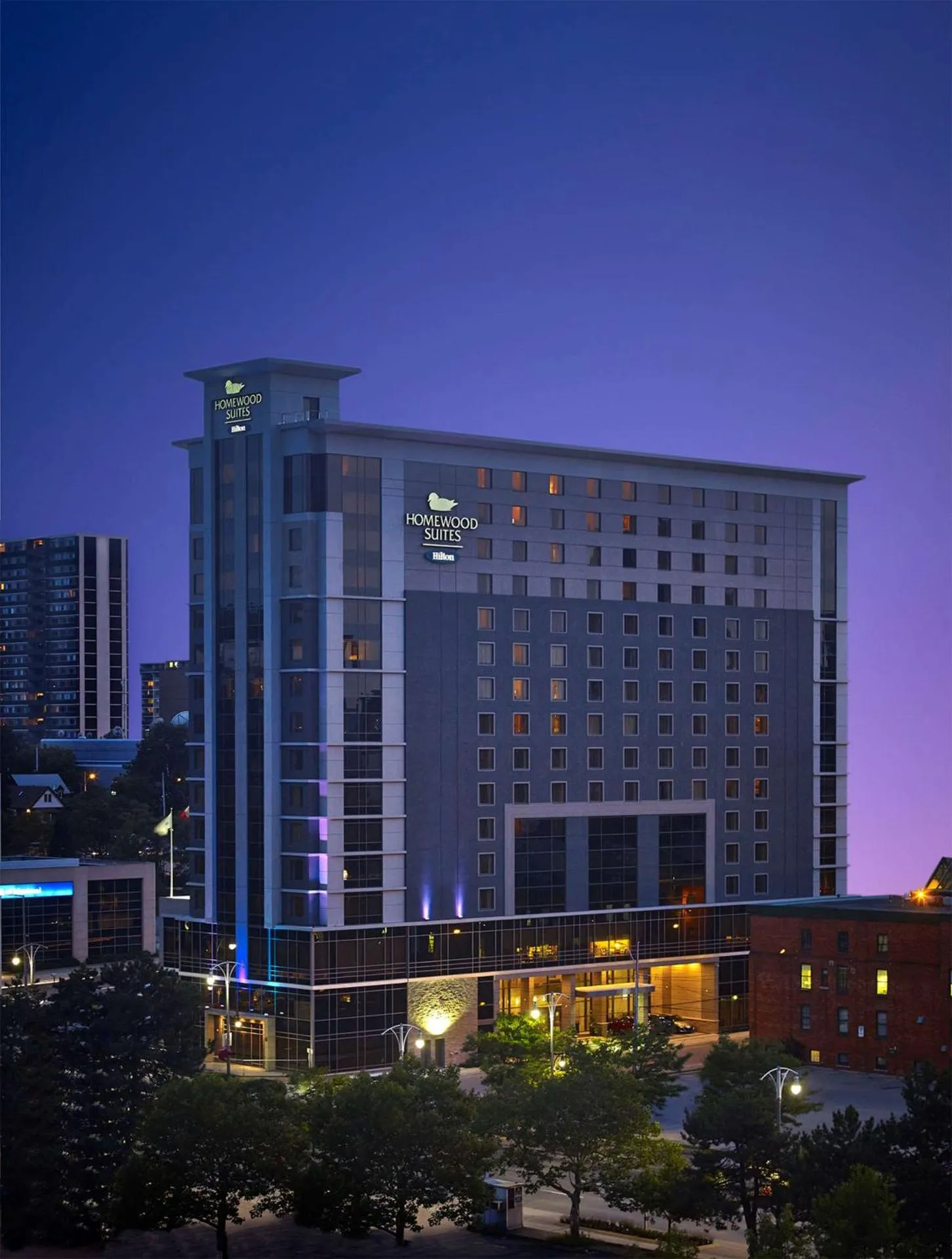 Homewood Suites Hamilton, a dog friendly hotel in Hamilton