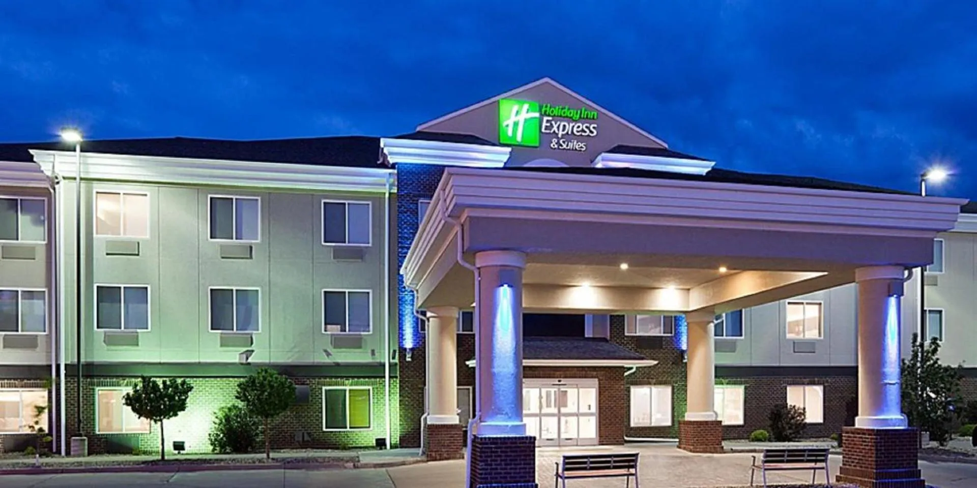 Holiday Inn Express & Suites - Dickinson, an IHG Hotel