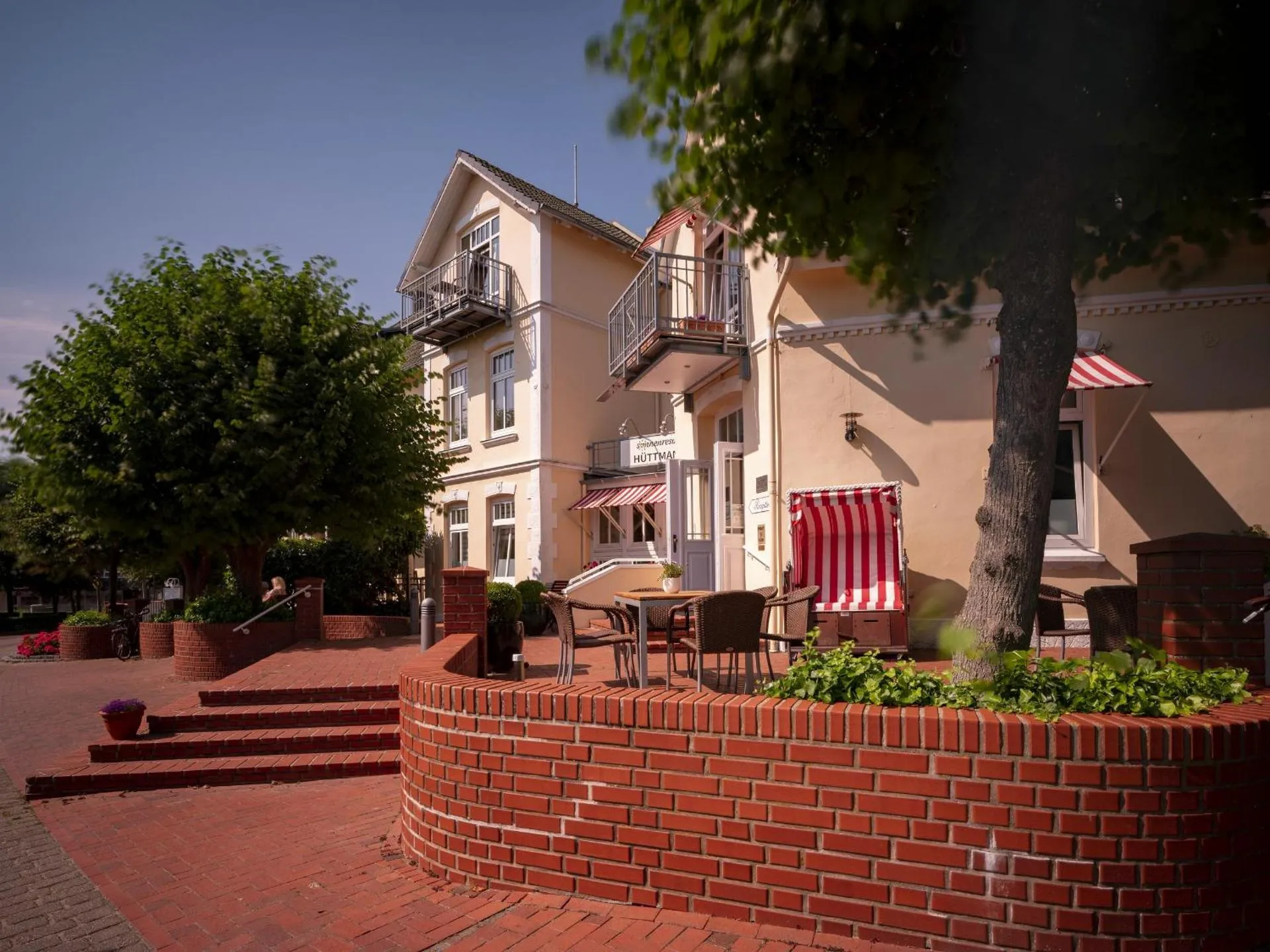 Dog Friendly Hotel $Norddorf - $Sonnenresort Hüttmann