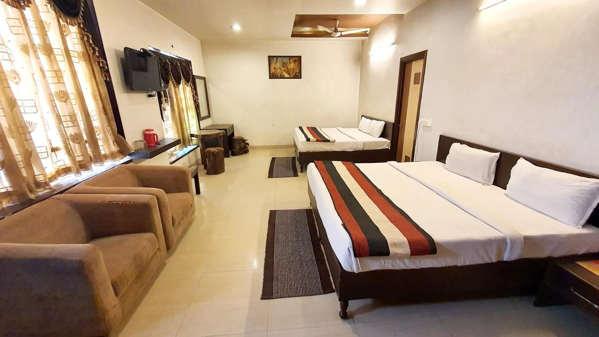 Hotel Amritsar Inn