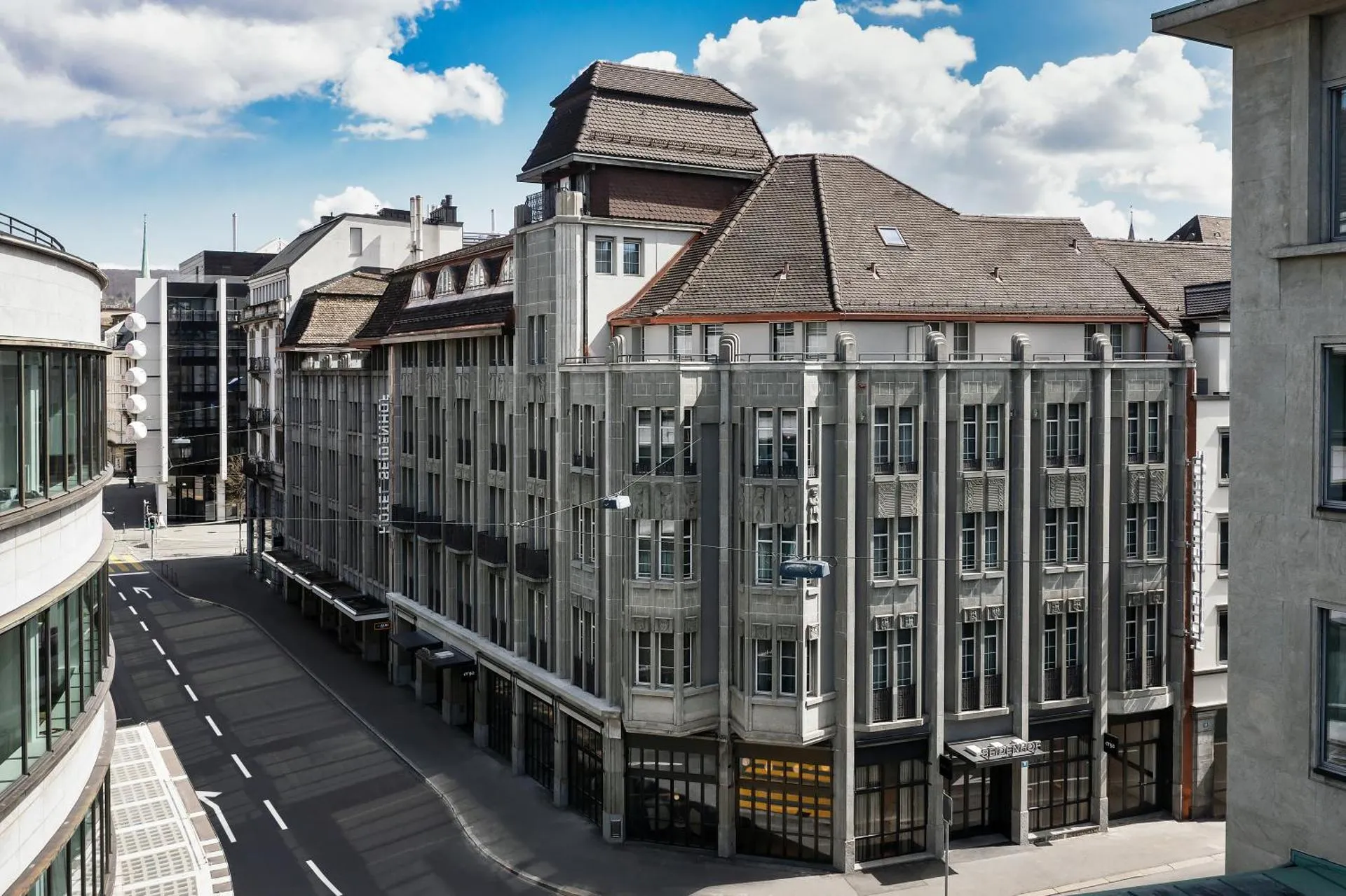 Dog Friendly Hotel $Zürich - $Boutique Hotel Seidenhof