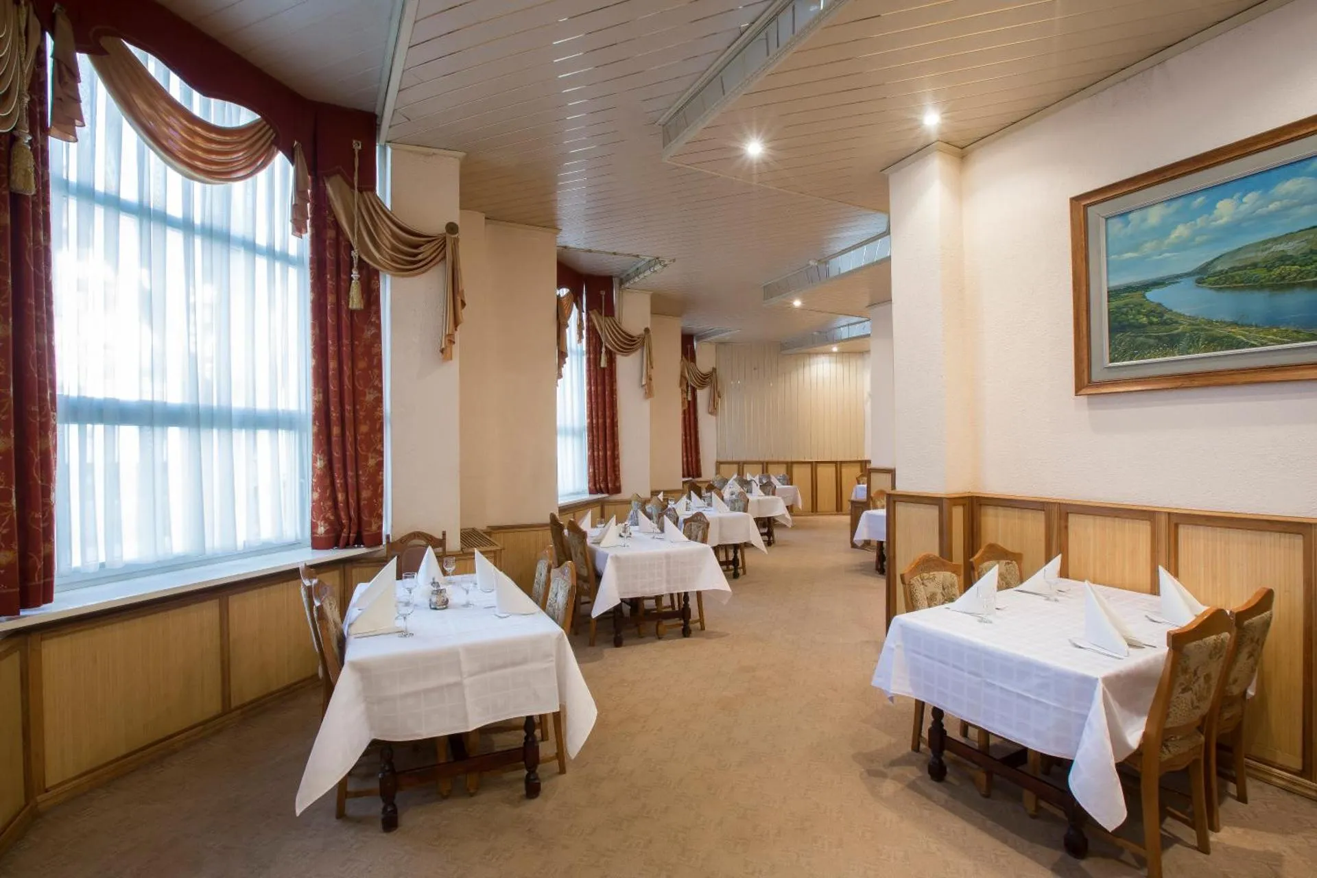 Dacia Hotel