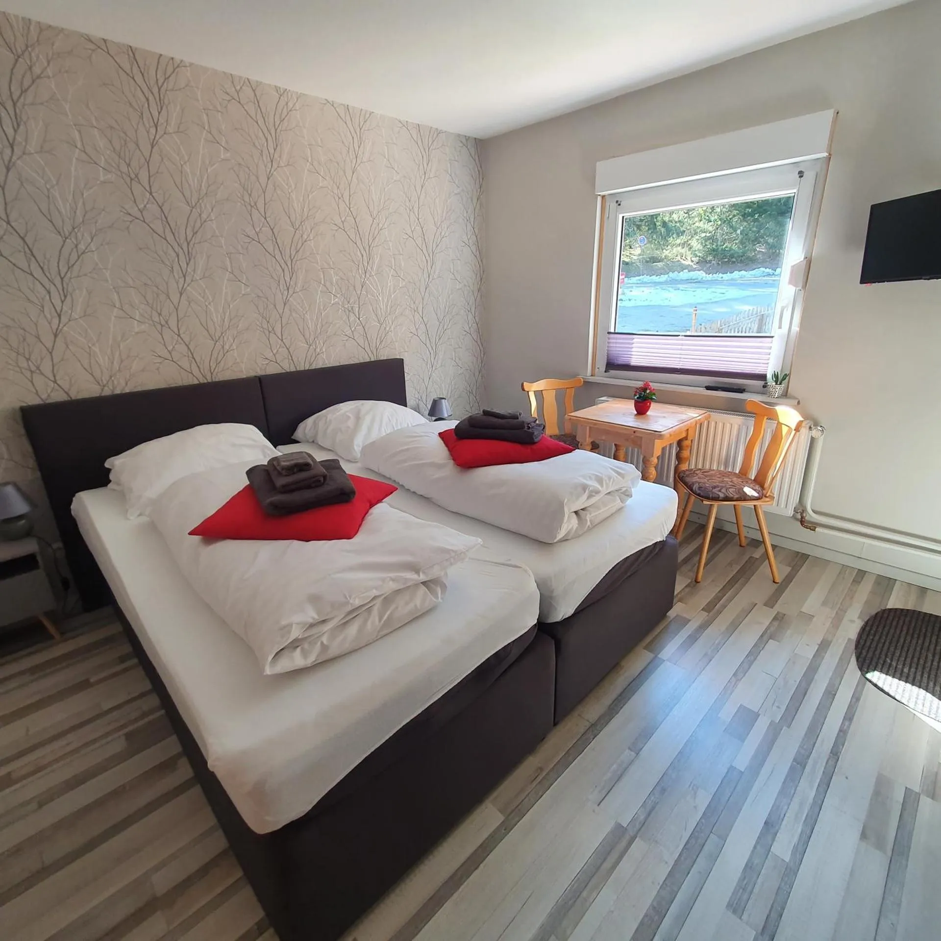 Dog Friendly Bed and breakfast $Altenau - $B&B Waldcafe