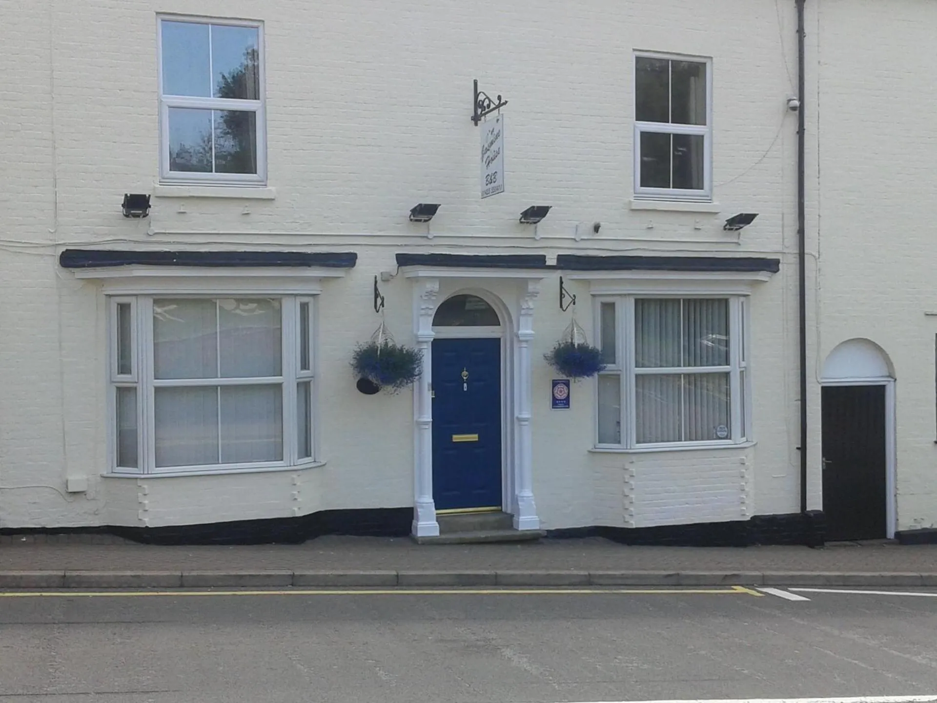 Dog Friendly Bed and breakfast $Lutterworth - $Jasmine House