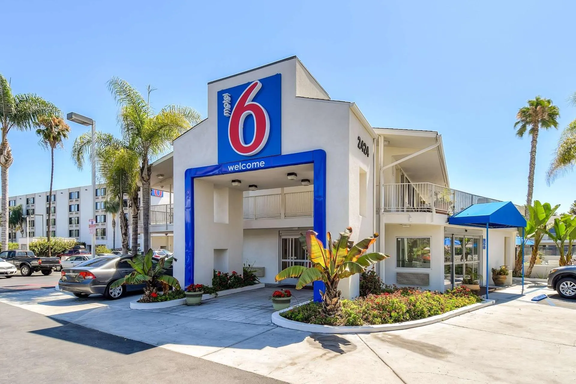 Dog Friendly Hotel $San Diego - $Motel 6-San Diego, CA - Hotel Circle - Mission Valley