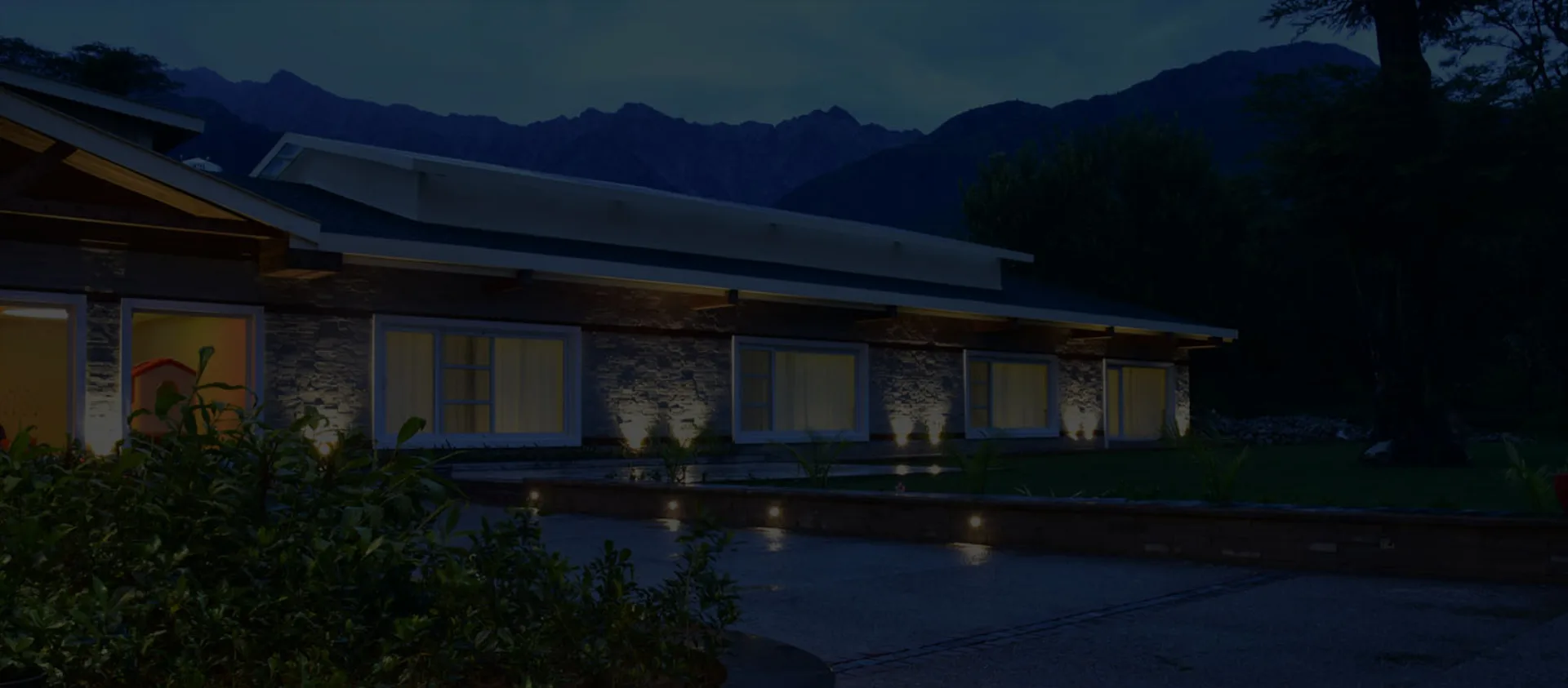 Infinitea Tea Garden Resort, a dog friendly hotel in Pālampur