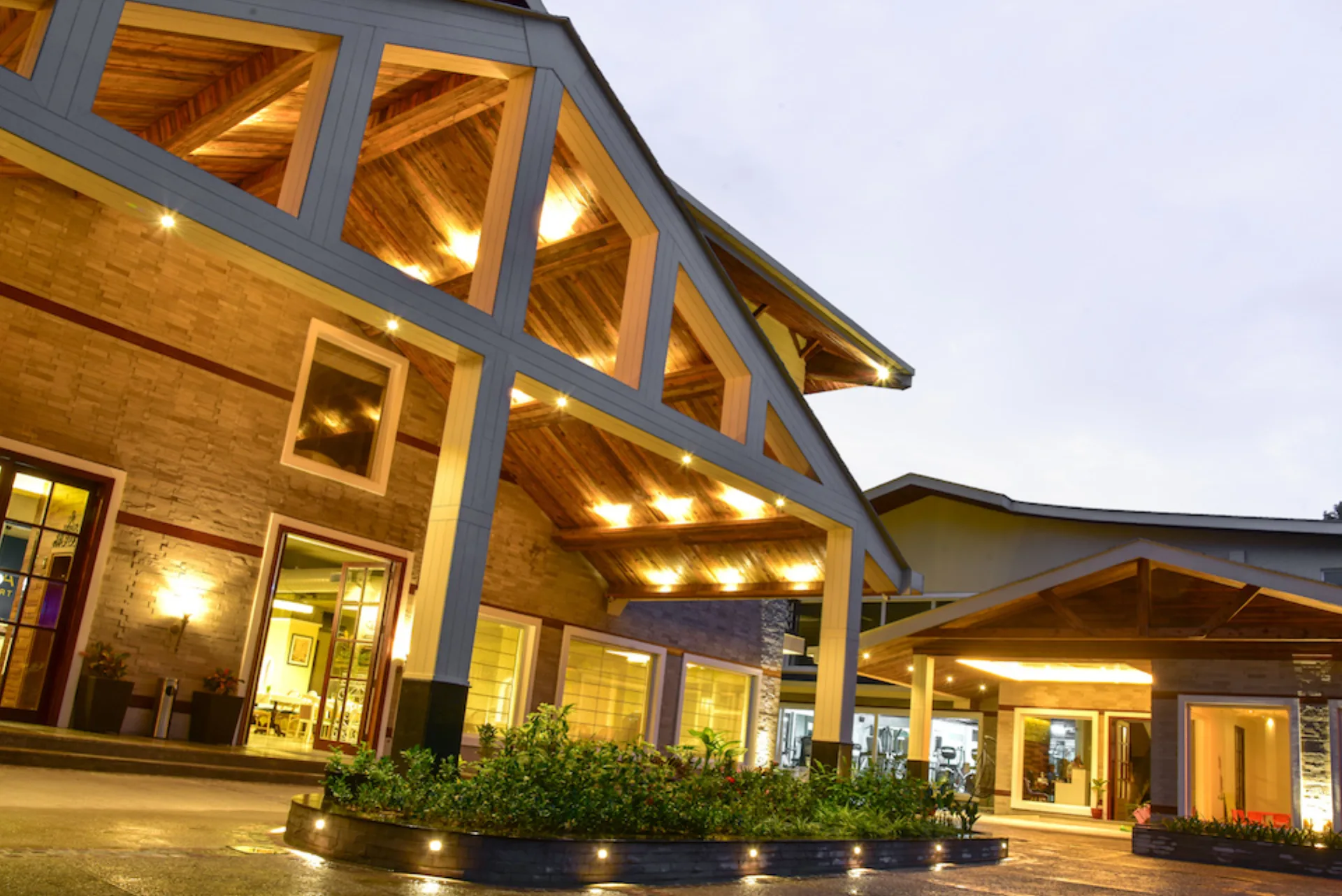 Infinitea Tea Garden Resort interior
