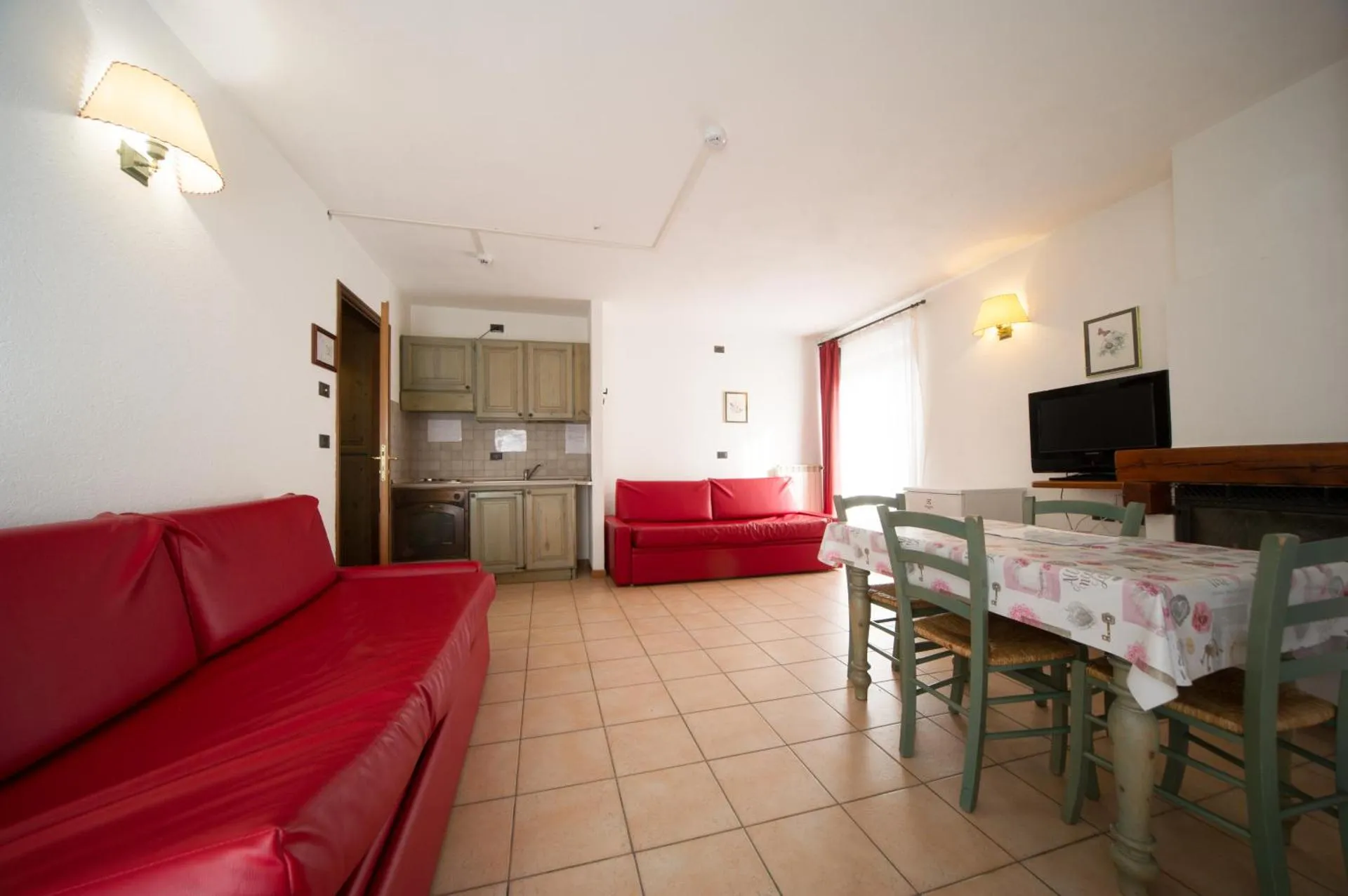 Dog Friendly Aparthotel $Bardonecchia - $Residence Villa Frejus