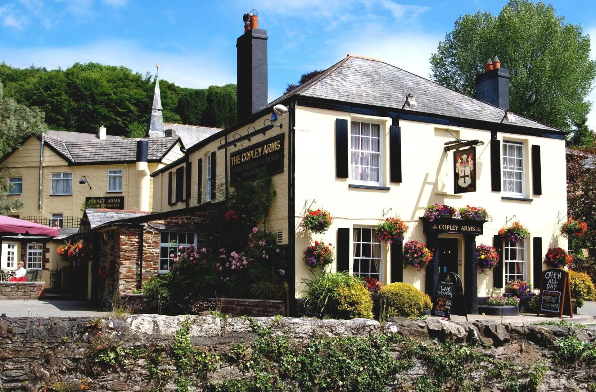 Dog Friendly Inn $East Looe - $The Copley Arms