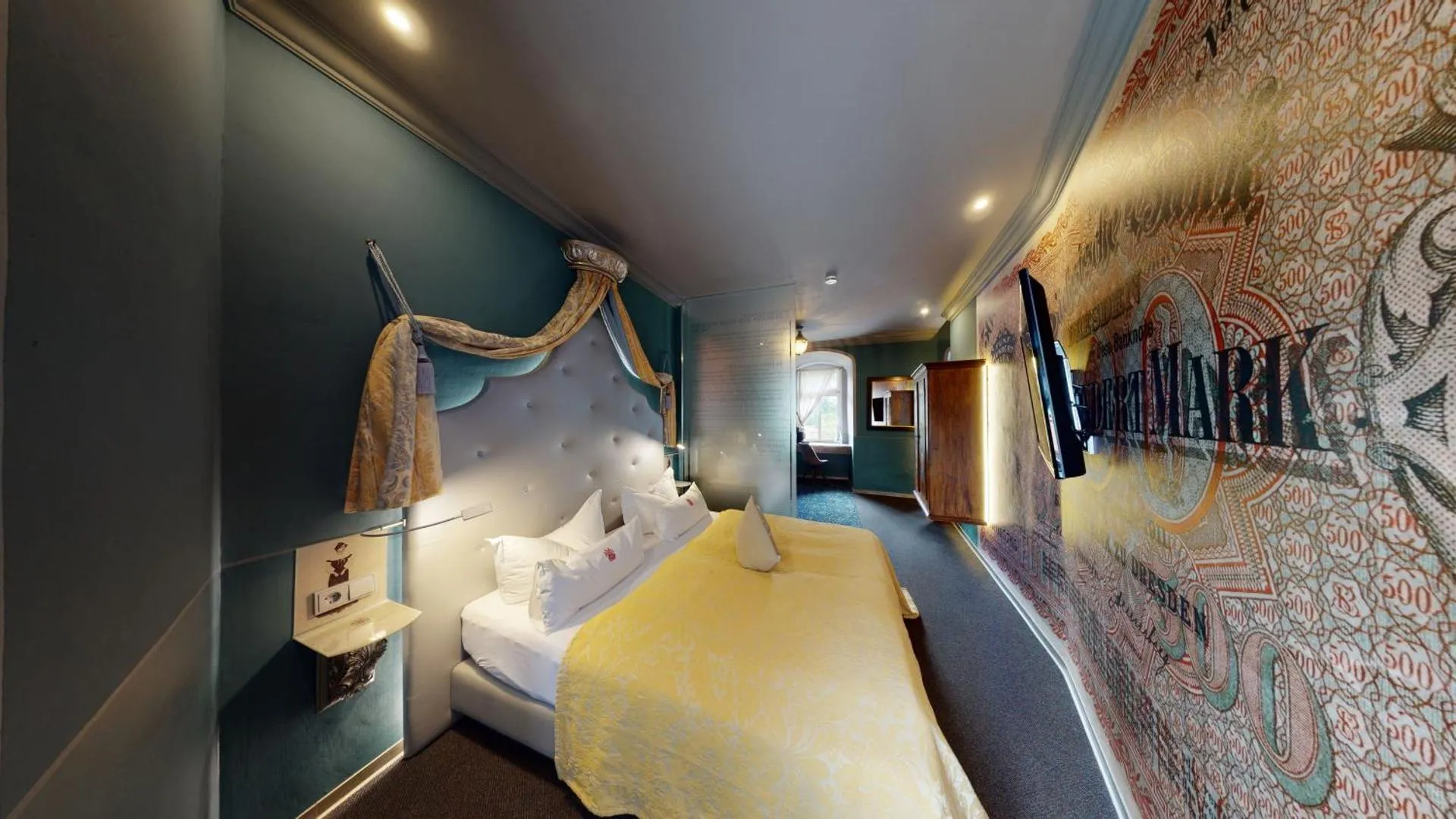 Dog Friendly Hotel $Elgersburg - $Schlosshotel Elgersburg