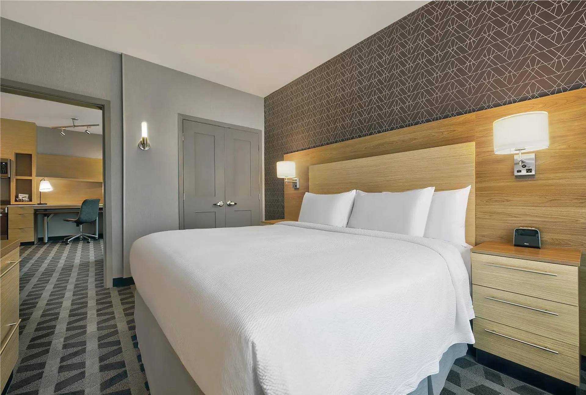 Dog Friendly Hotel $Elk Grove - $TownePlace Suites by Marriott Sacramento Elk Grove