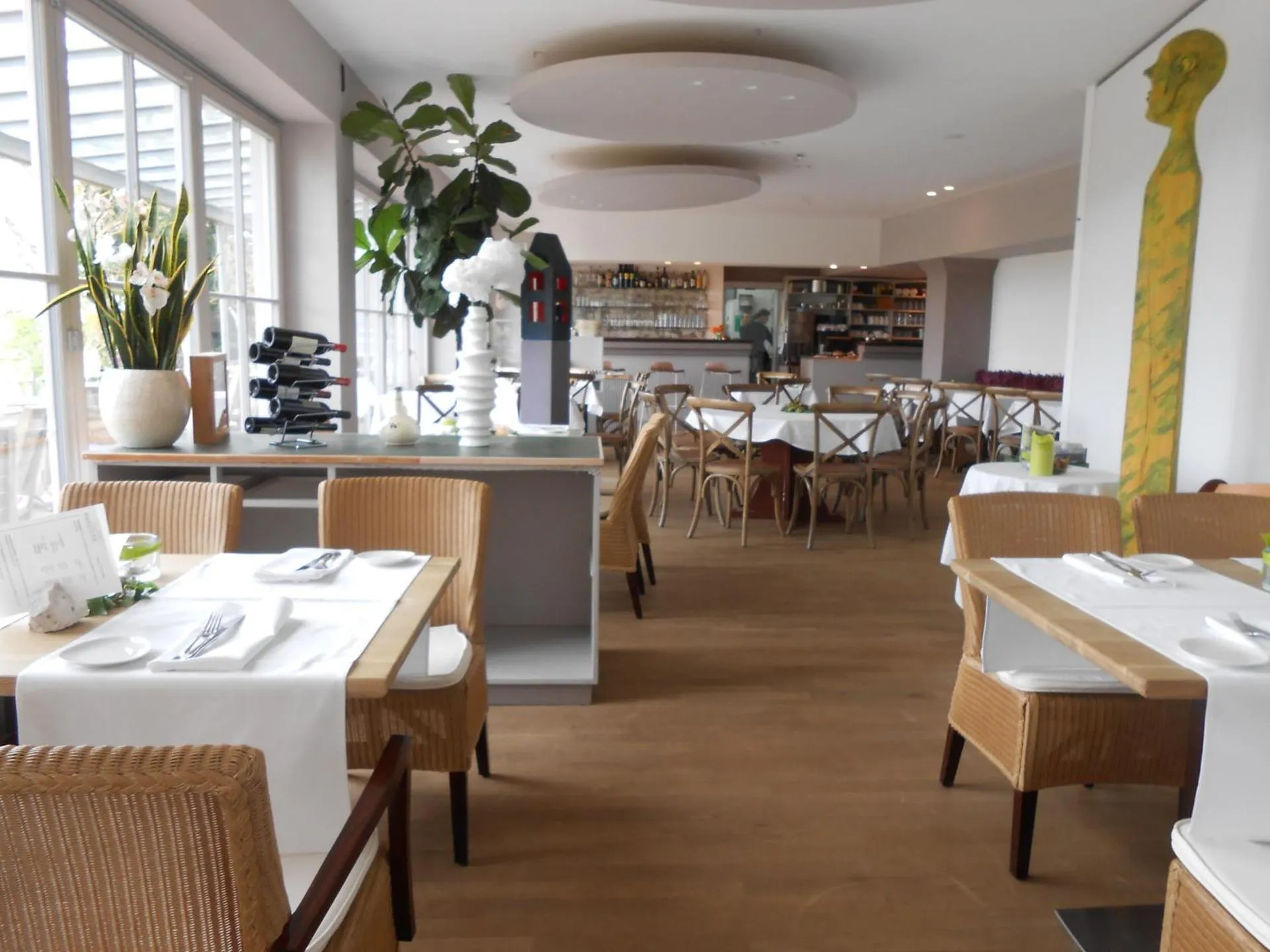 Dog Friendly Hotel $Neuburg an der Donau - $aussicht bio hotel restaurant cafe
