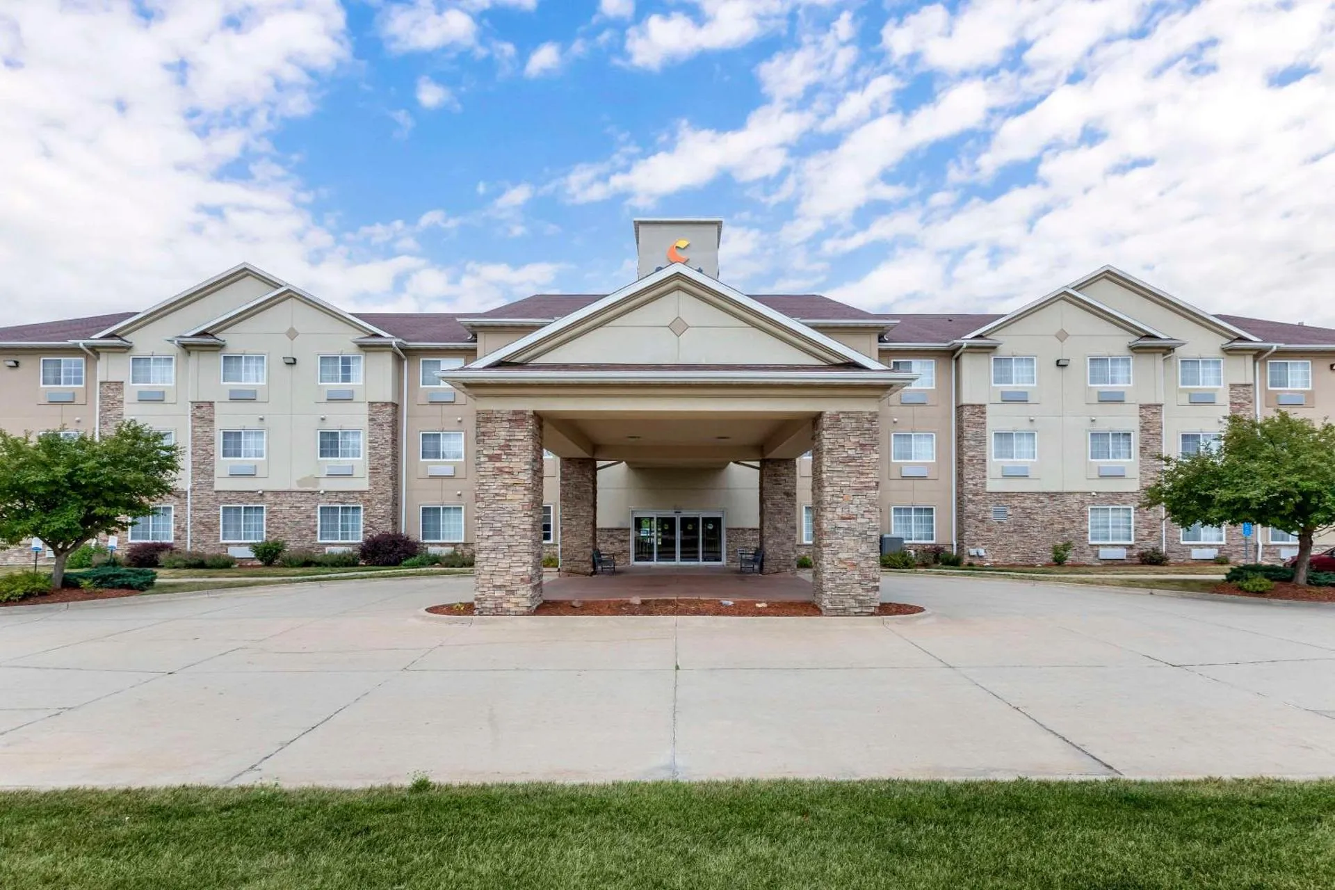 Comfort Suites Cedar Falls