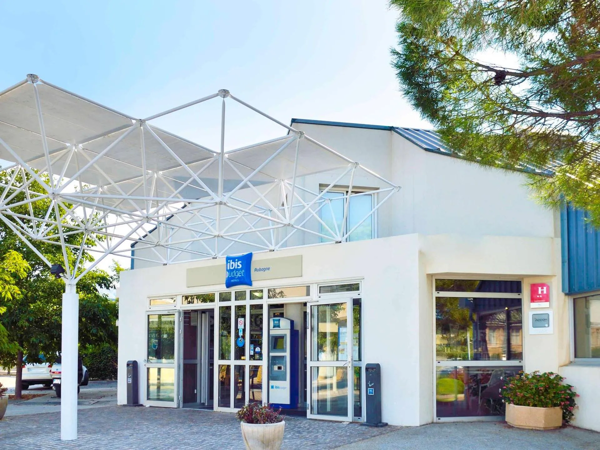 ibis budget Aubagne Paluds Agora