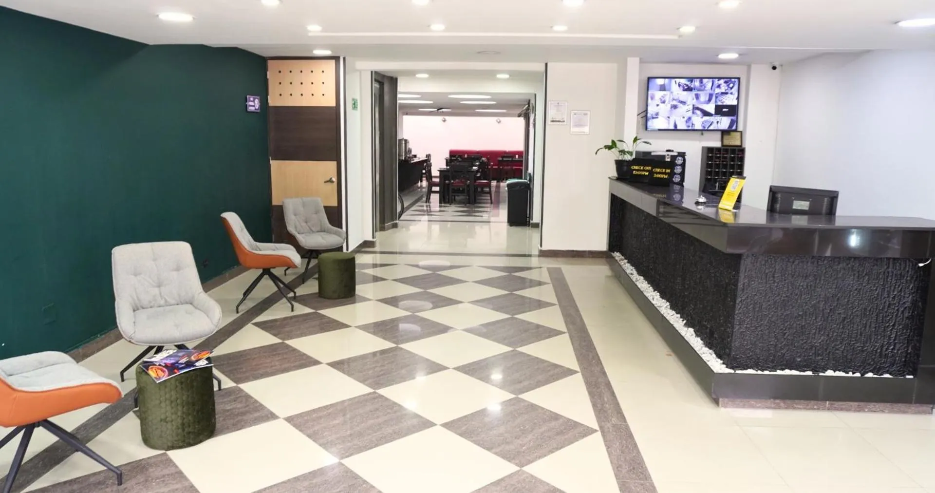 Dog Friendly Hotel $Bogotá - $Hotel Expo Hotel Ferial