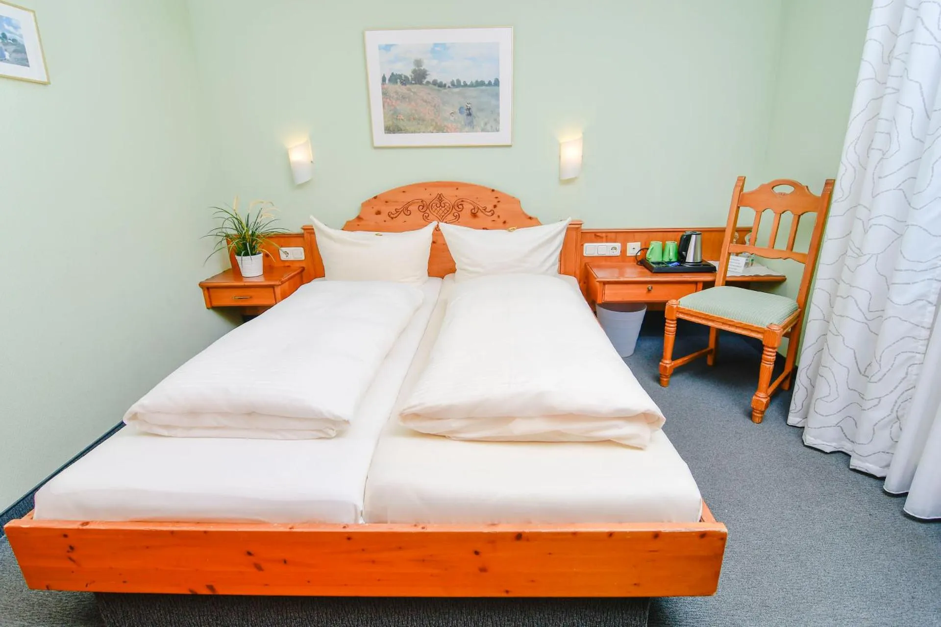 Dog Friendly Inn $Herzogenaurach - $Gästehaus Engelgasse Herzogenaurach