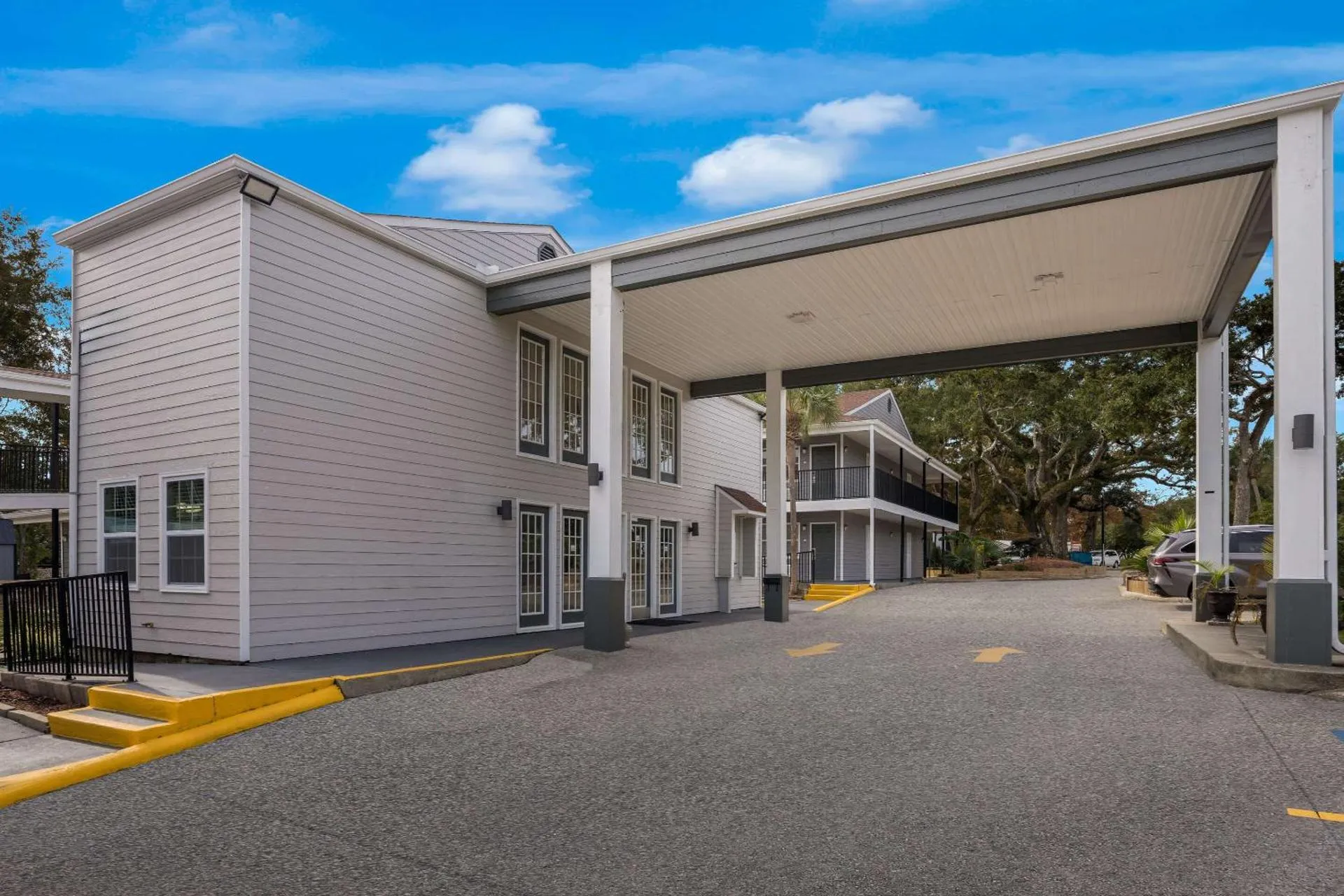 Travelodge by Wyndham Ocean Springs