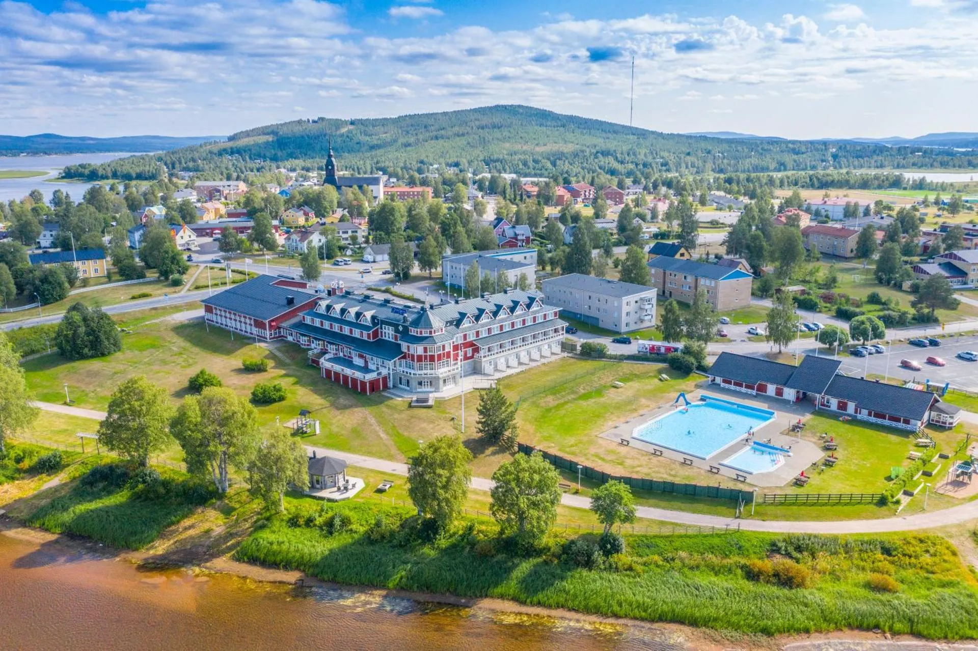 Dog Friendly Hotel $Överkalix - $Grand Arctic Resort