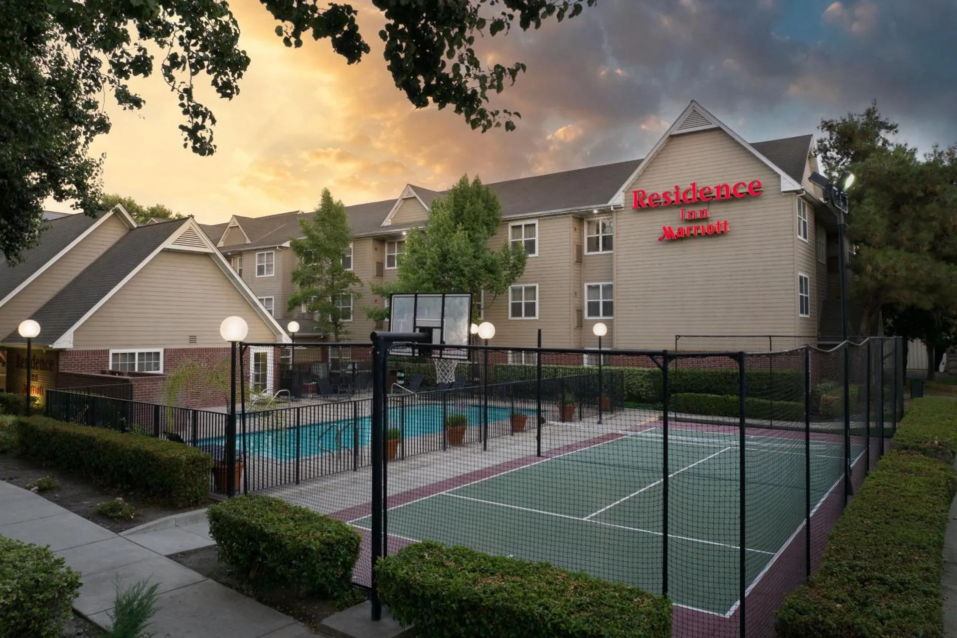 Dog Friendly Hotel $Stockton - $Residence Inn by Marriott Stockton