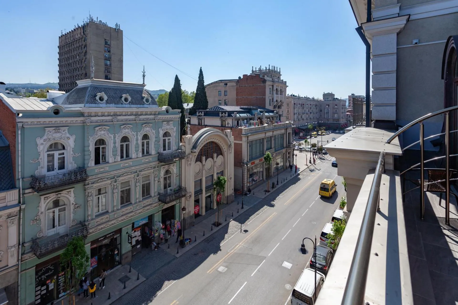 Hotel avenue 106