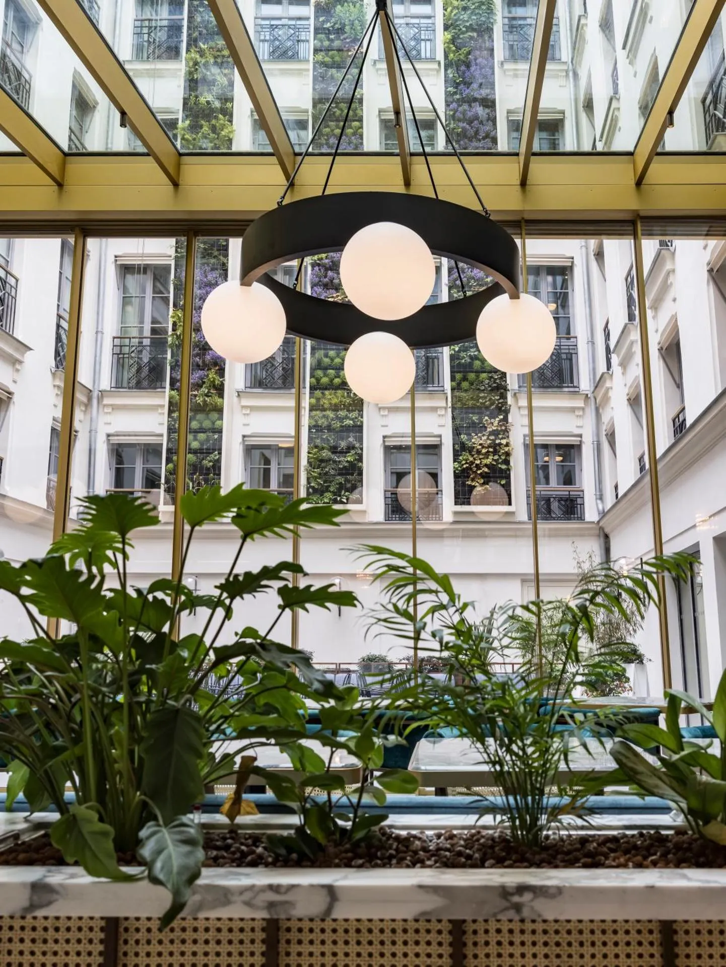 Dog Friendly Hotel $Paris - $Kimpton - St Honoré Paris, an IHG Hotel