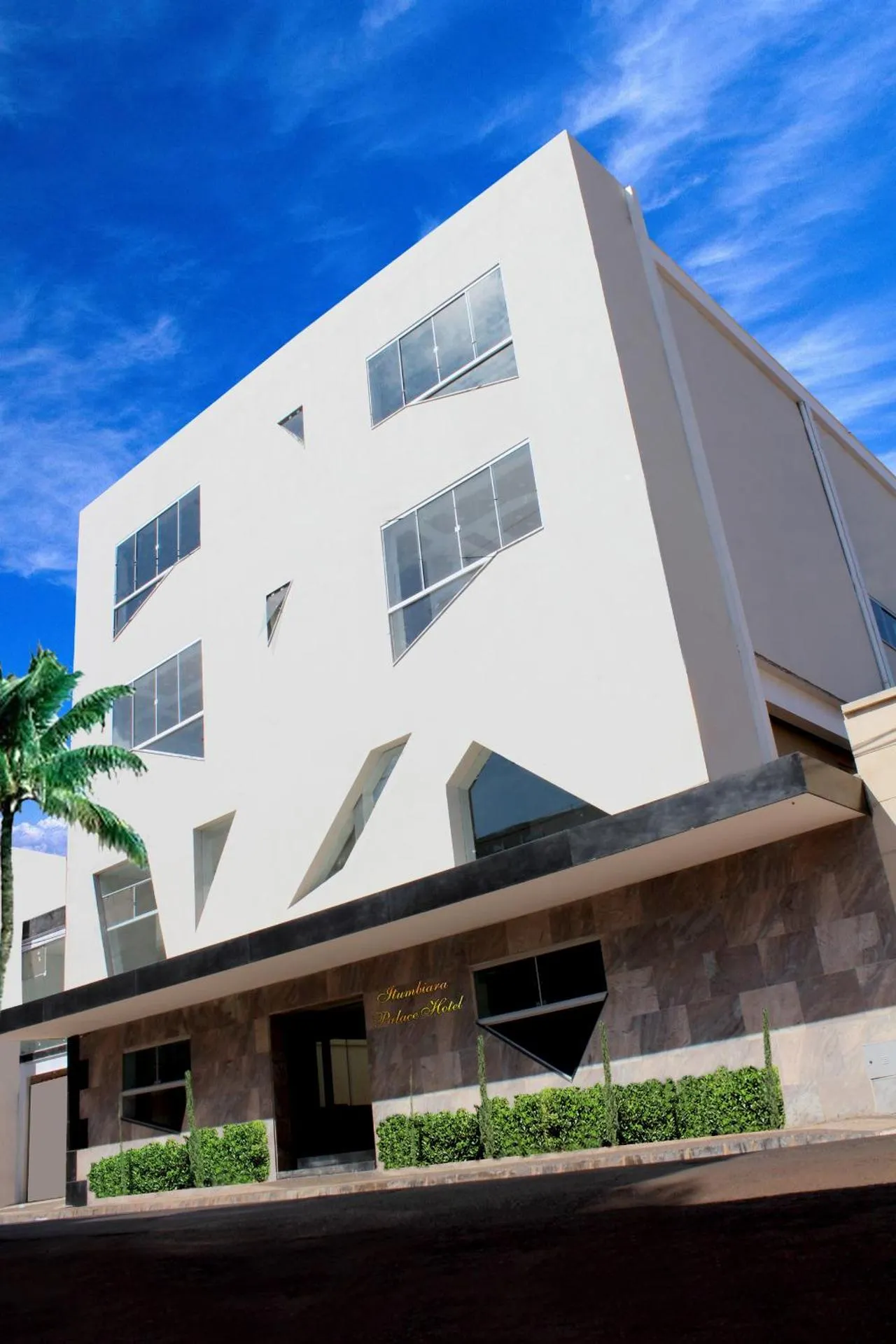 Dog Friendly Hotel $Itumbiara - $Itumbiara Palace Hotel