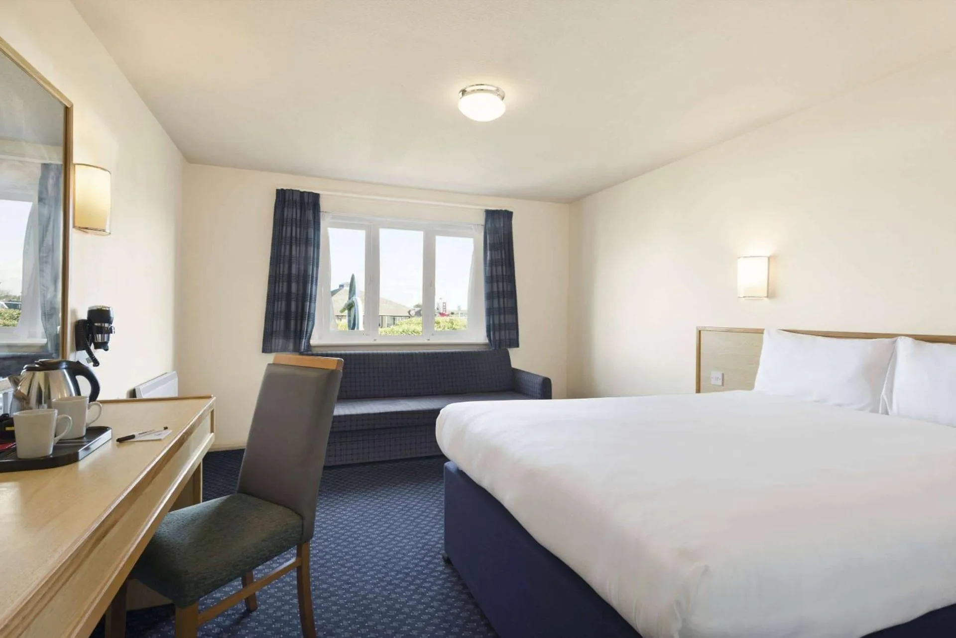 Days Inn Sutton Scotney North