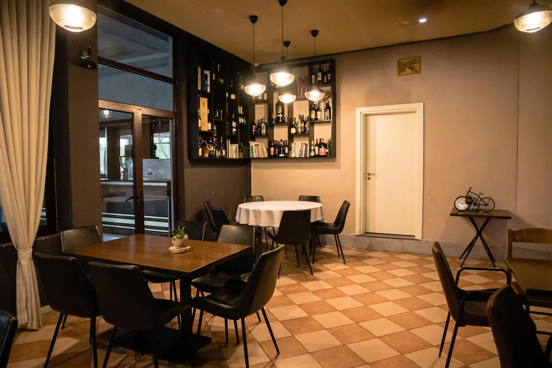Hotel Blini