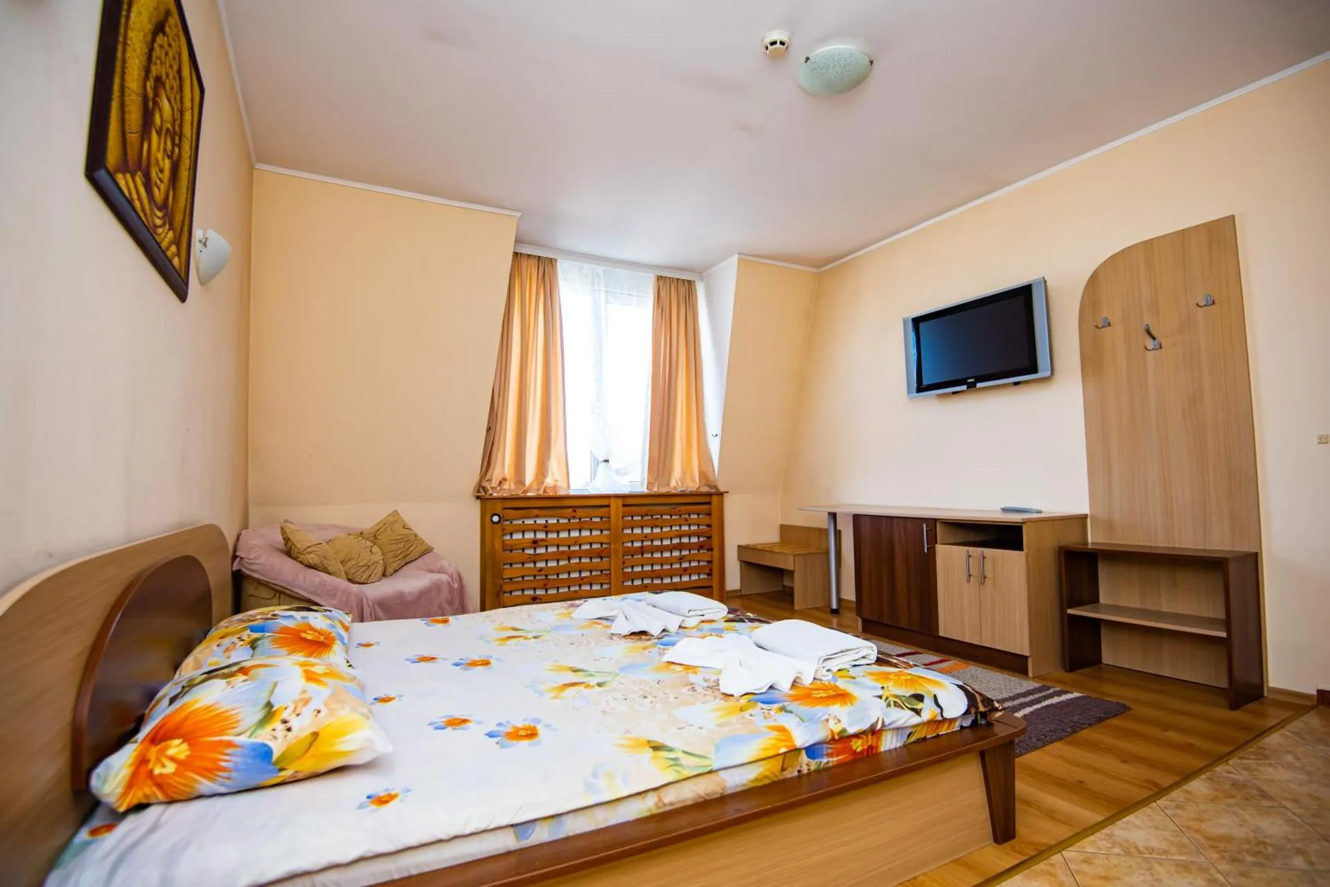 Nadezhda Aparthotel