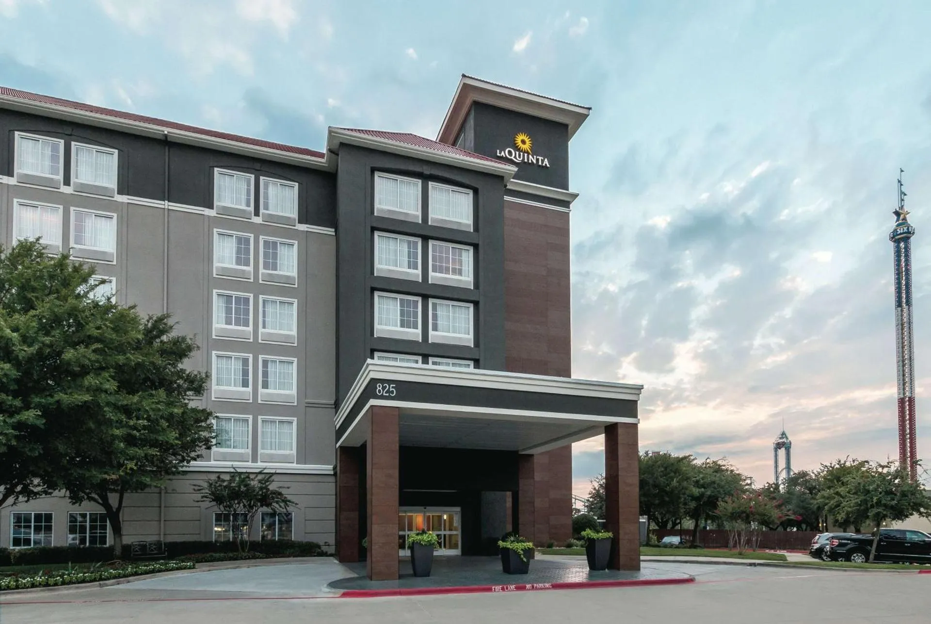 La Quinta by Wyndham Arlington North 6 Flags Dr
