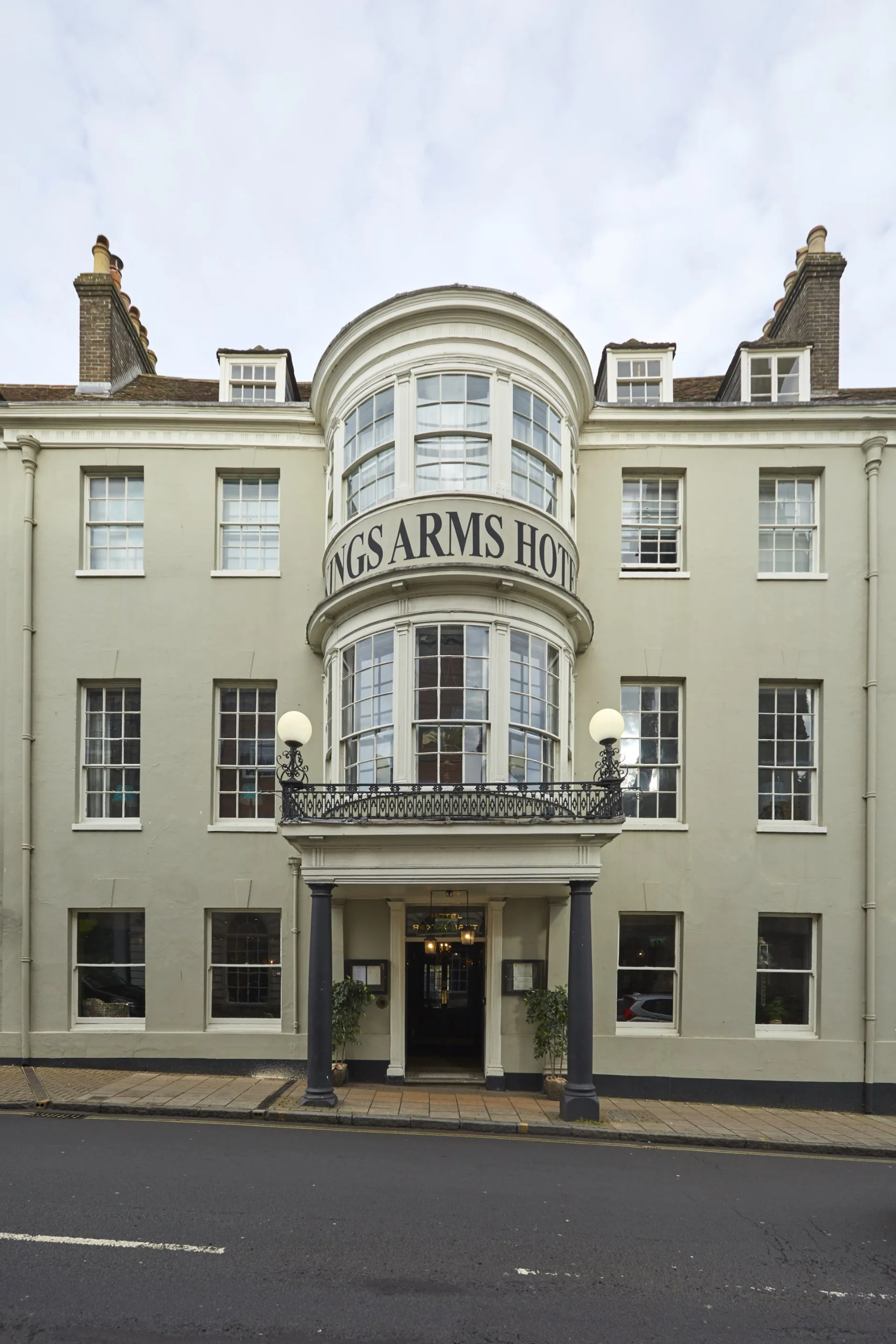 The King's Arms, a dog friendly hotel in Dorchester