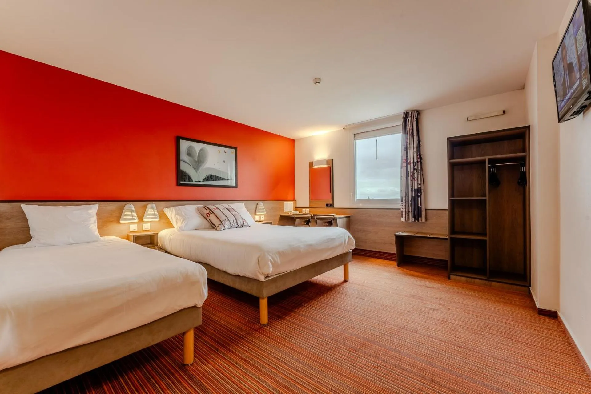 Dog Friendly Hotel $Beaurains - $Ace Hotel Arras-Beaurains