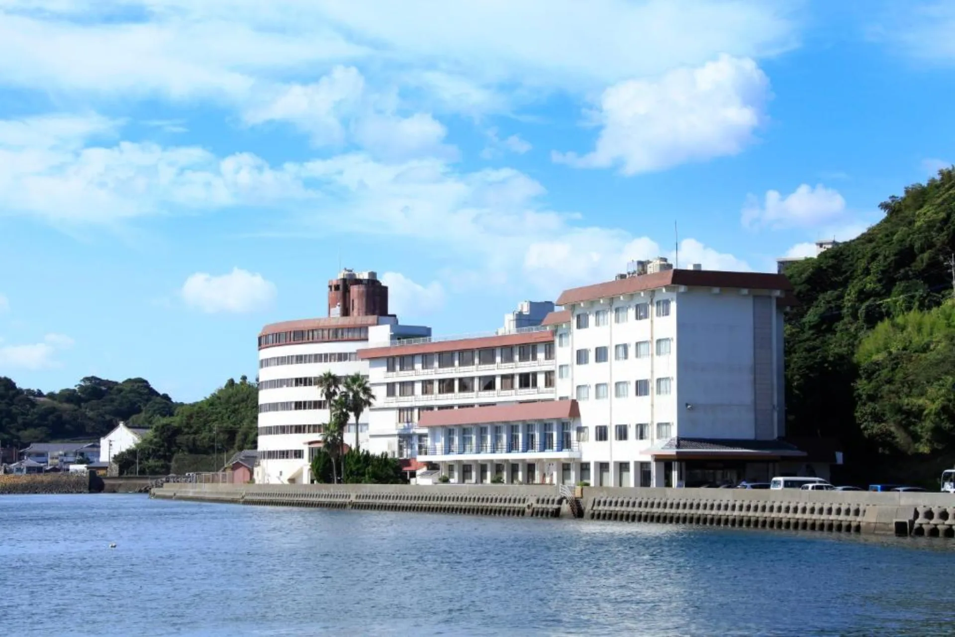 Hirado Kaijyo Hotel, a dog friendly hotel in Hirado