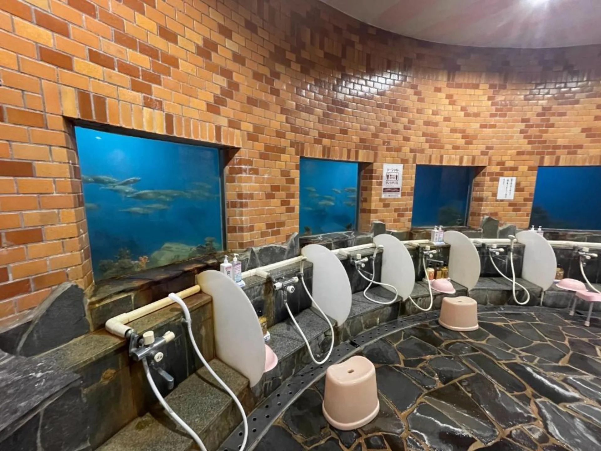 Hirado Kaijyo Hotel interior