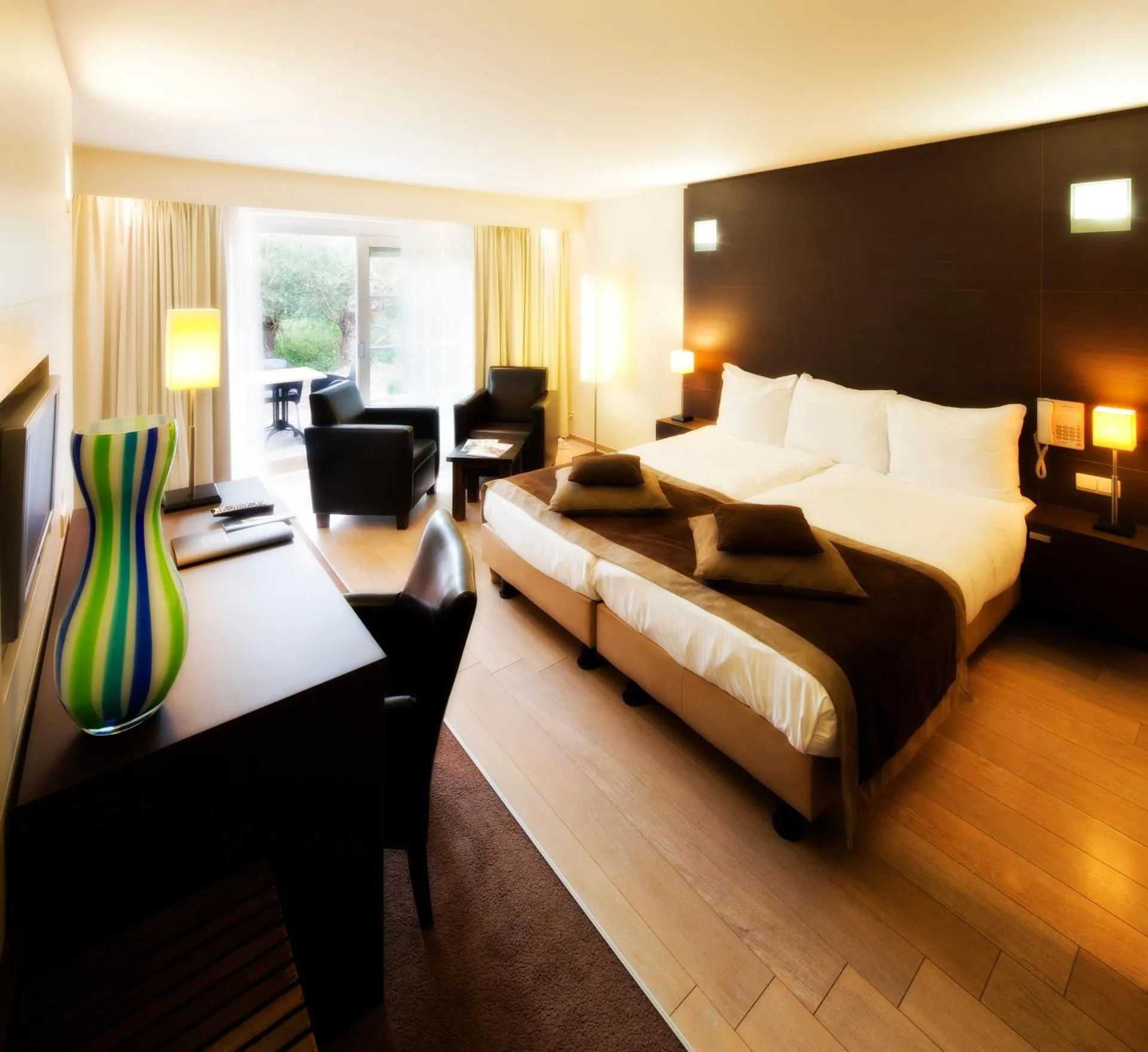 Dog Friendly Hotel $Drongen - $Van der Valk Hotel Drongen