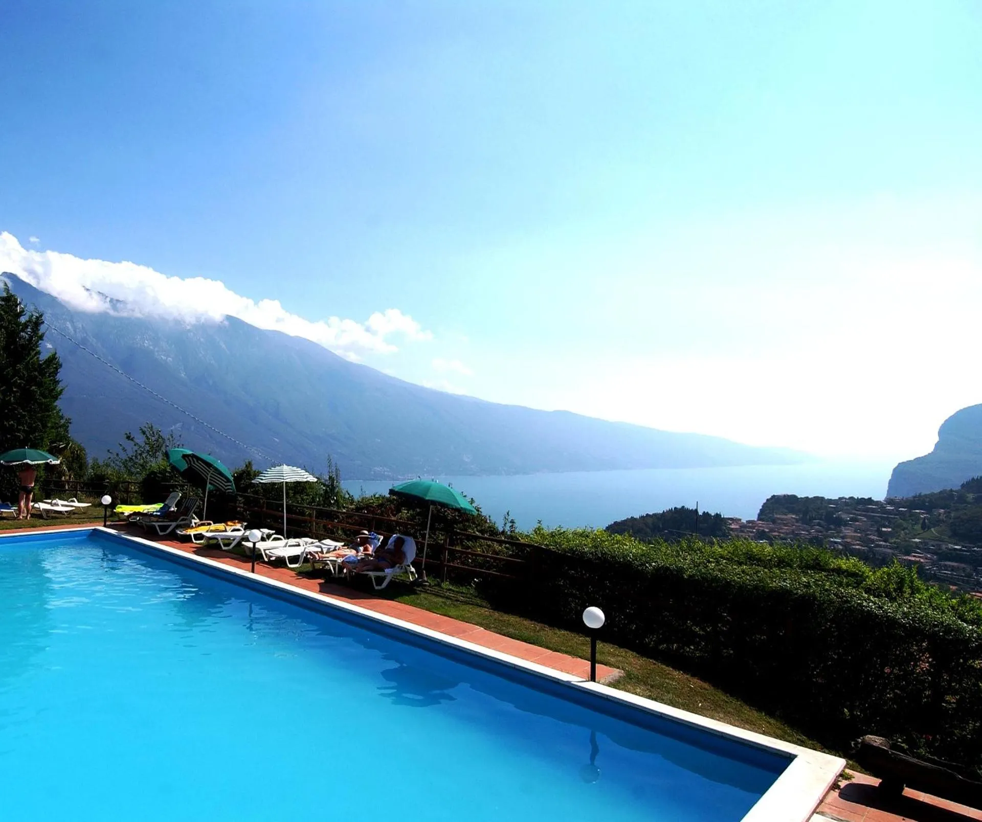 Dog Friendly Hotel $Tremosine Sul Garda - $Park Hotel Faver