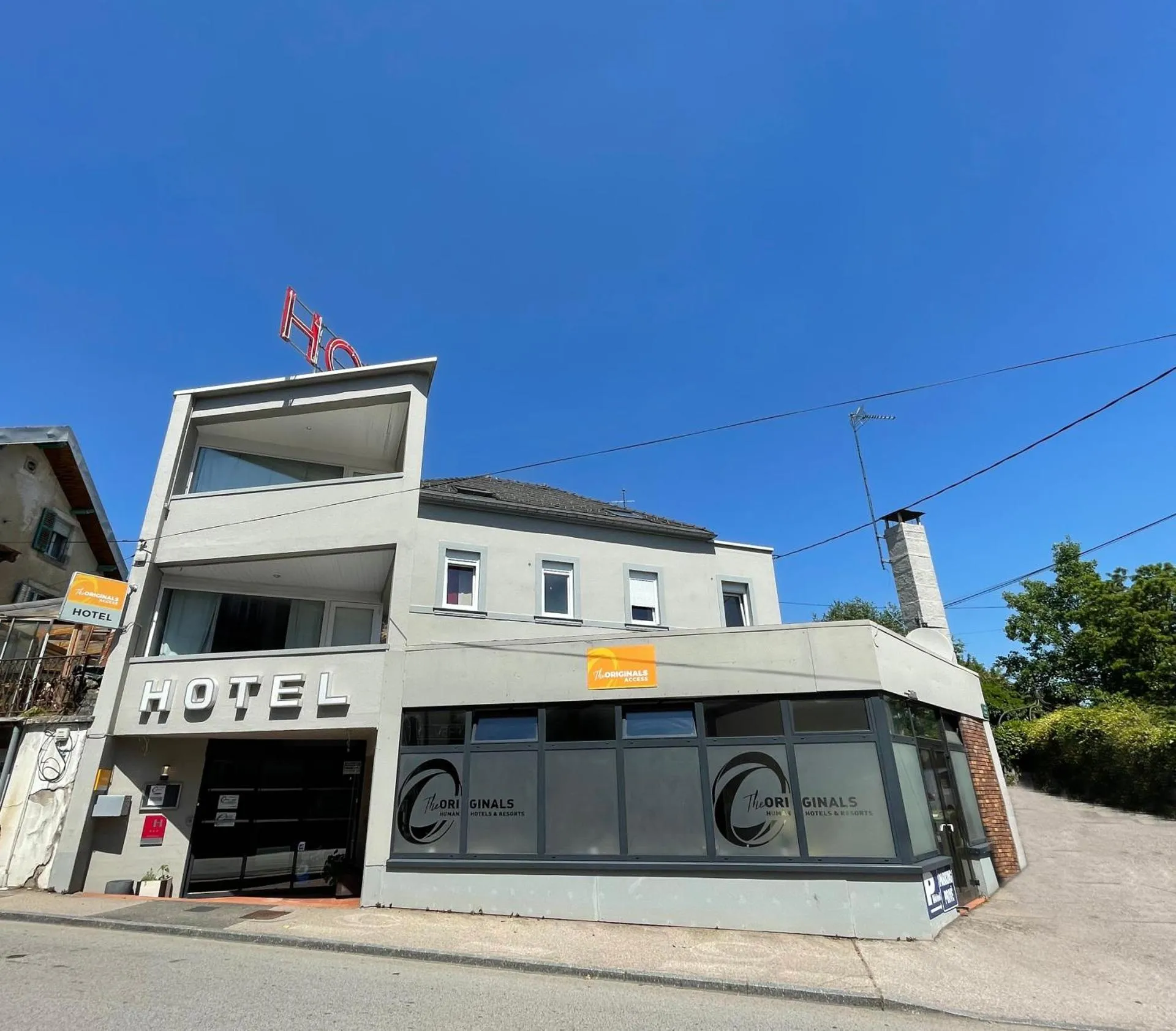 Dog Friendly Hotel $Remiremont - $The Originals Access, Hôtel Arum, Remiremont (Inter-Hotel)