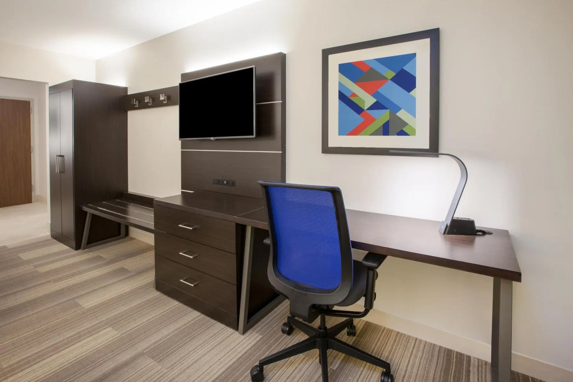 Holiday Inn Express & Suites Troy, an IHG Hotel