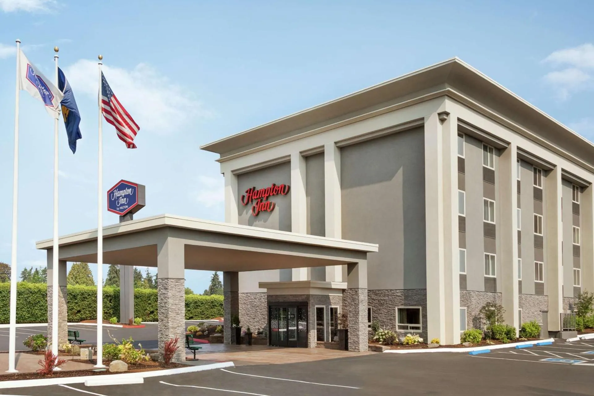 Dog Friendly Hotel $Clackamas - $Hampton Inn - Portland/Clackamas