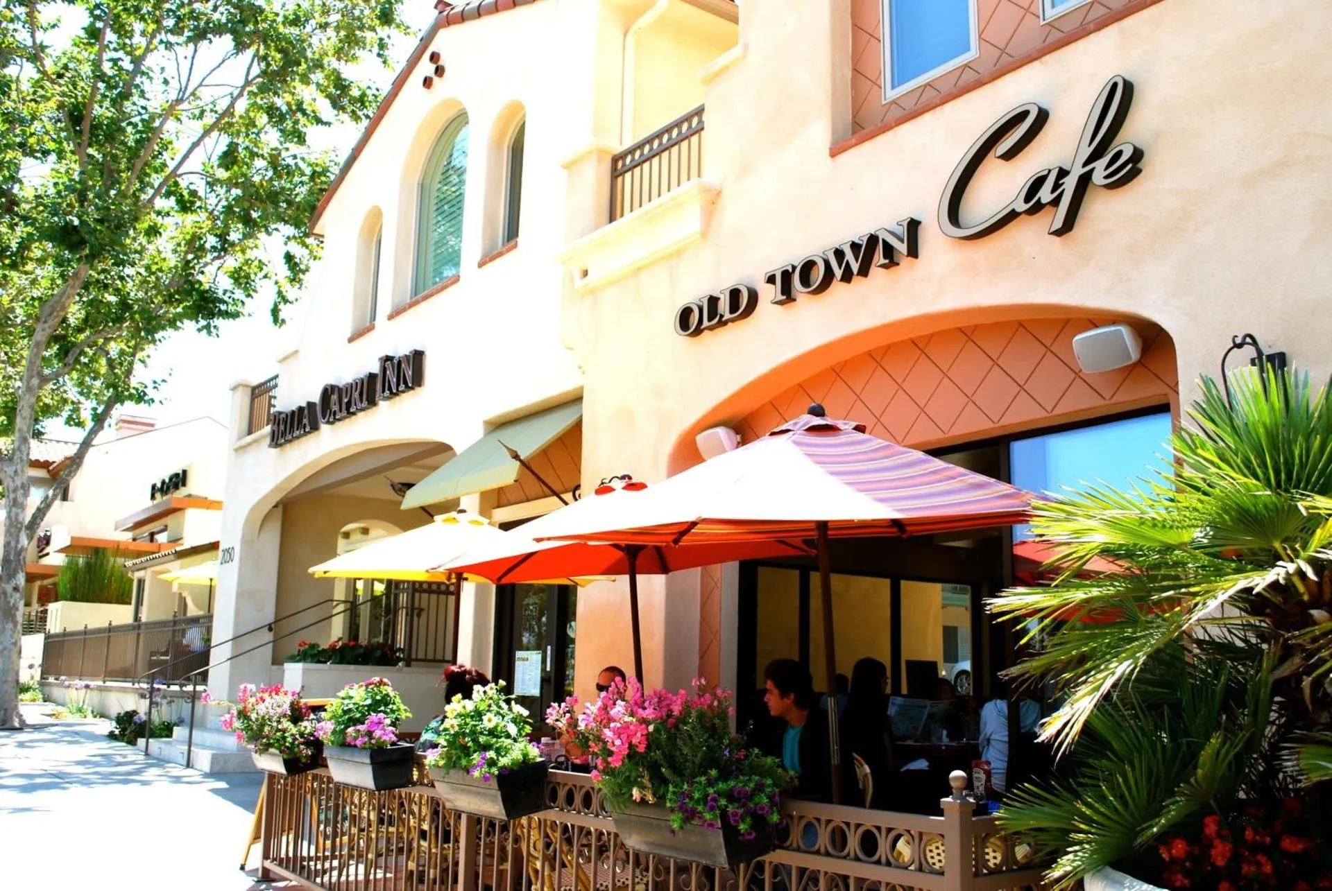 Dog Friendly Hotel $Camarillo - $Bella Capri Inn and Suites