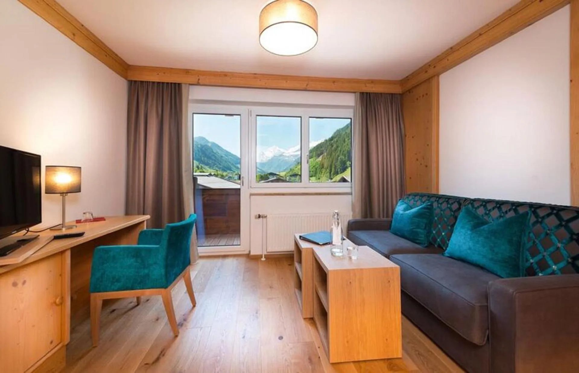 Dog Friendly Hotel $Rauris - $Hotel Alpina