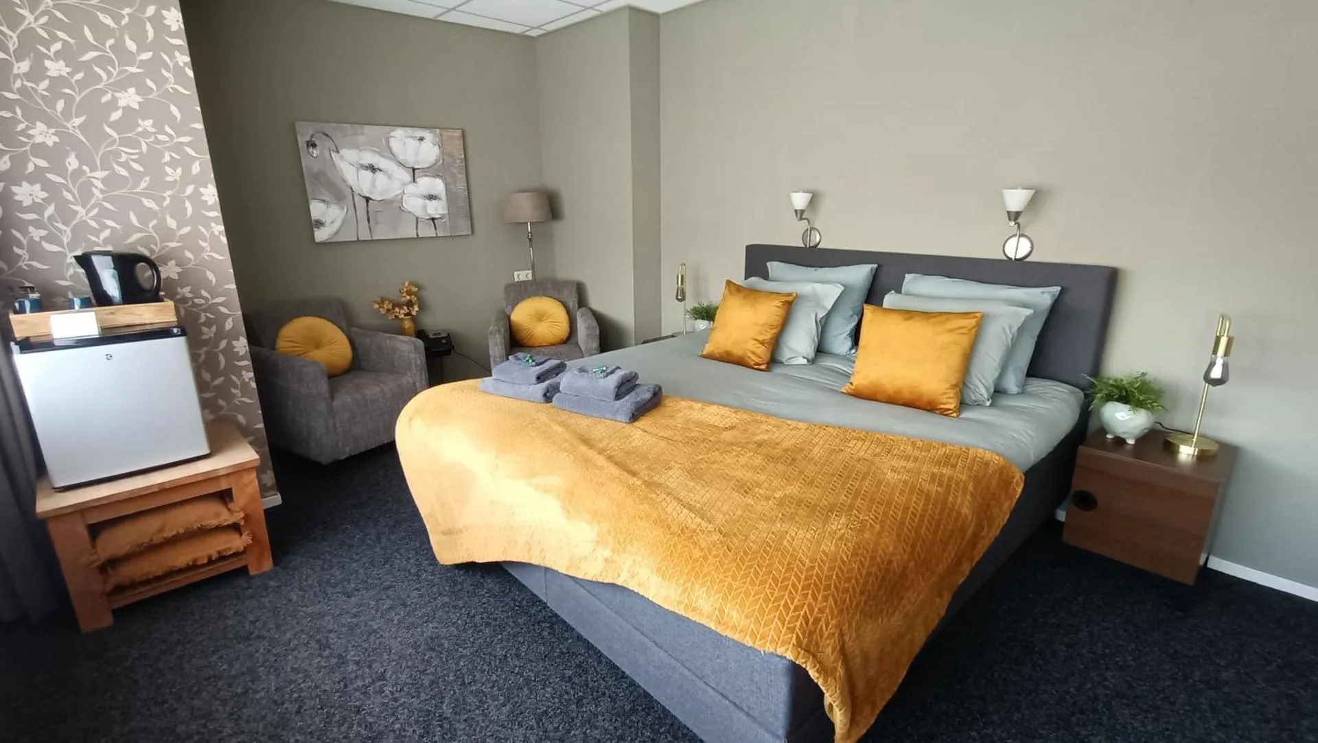 Dog Friendly Hotel $Rozenburg - $Hotel Rozenburg
