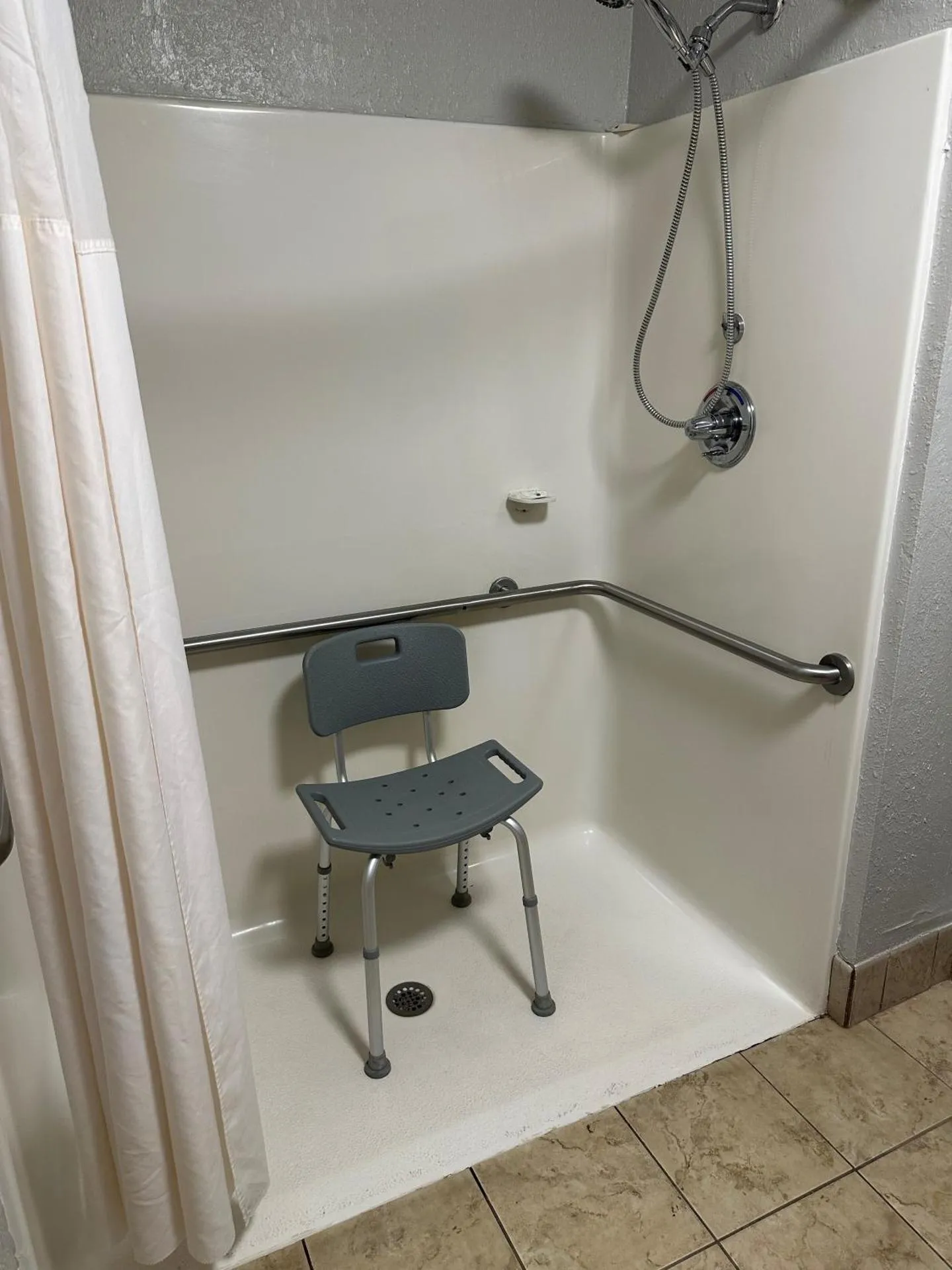 Quality Inn & Suites Civic Center