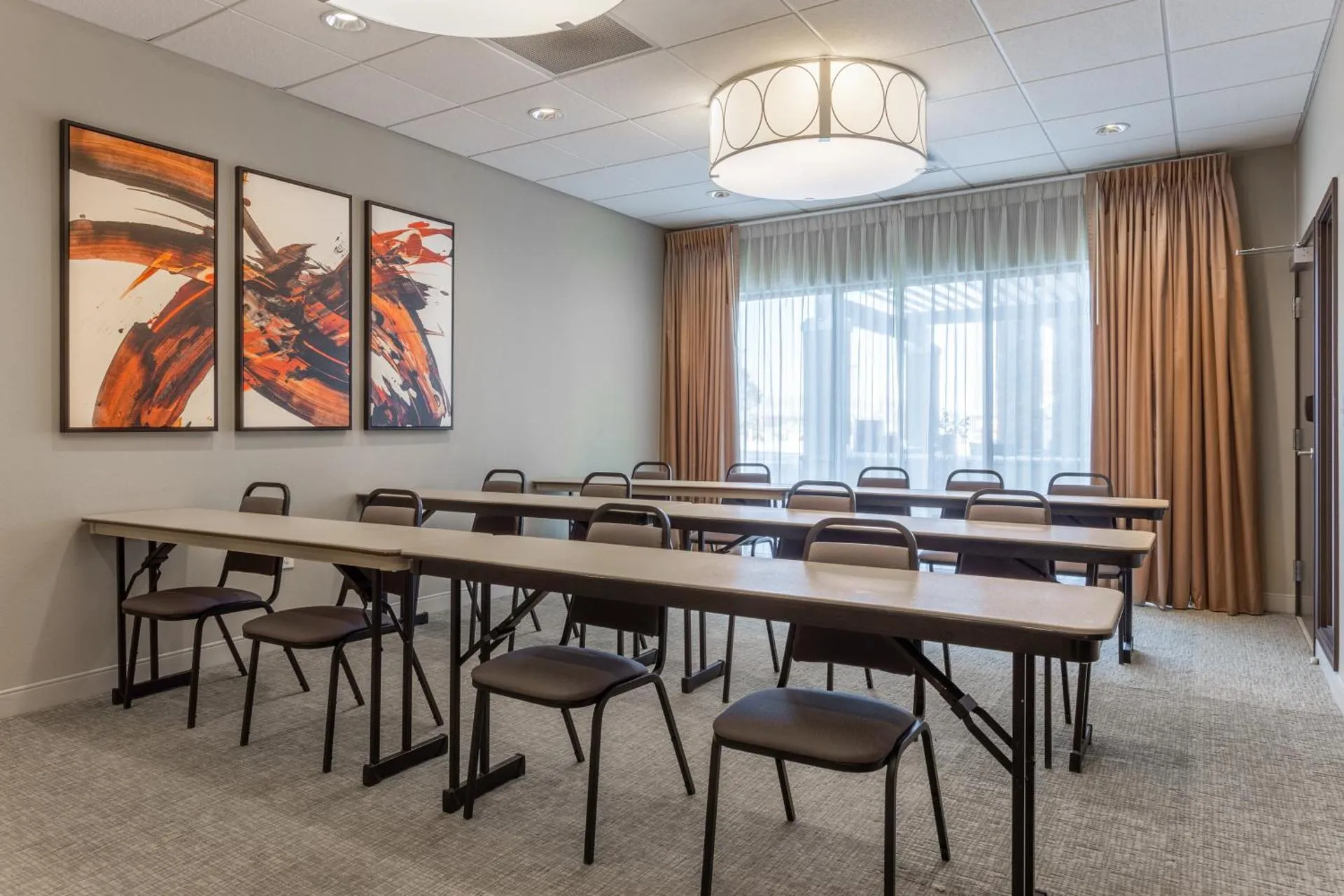 Candlewood Suites Fargo South-Medical Center, an IHG Hotel